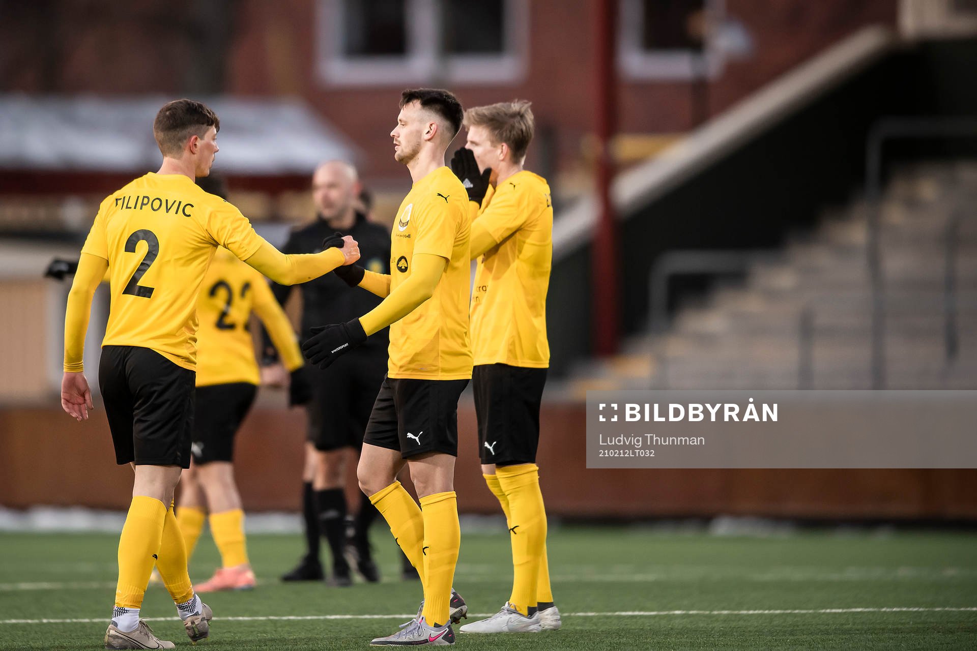 Mjällbys Josip Filipovic Max Watson efter träningsmatchen i fotboll mellan Malmö FF och Mjällby den 12 februari 2021 i Malmö. 