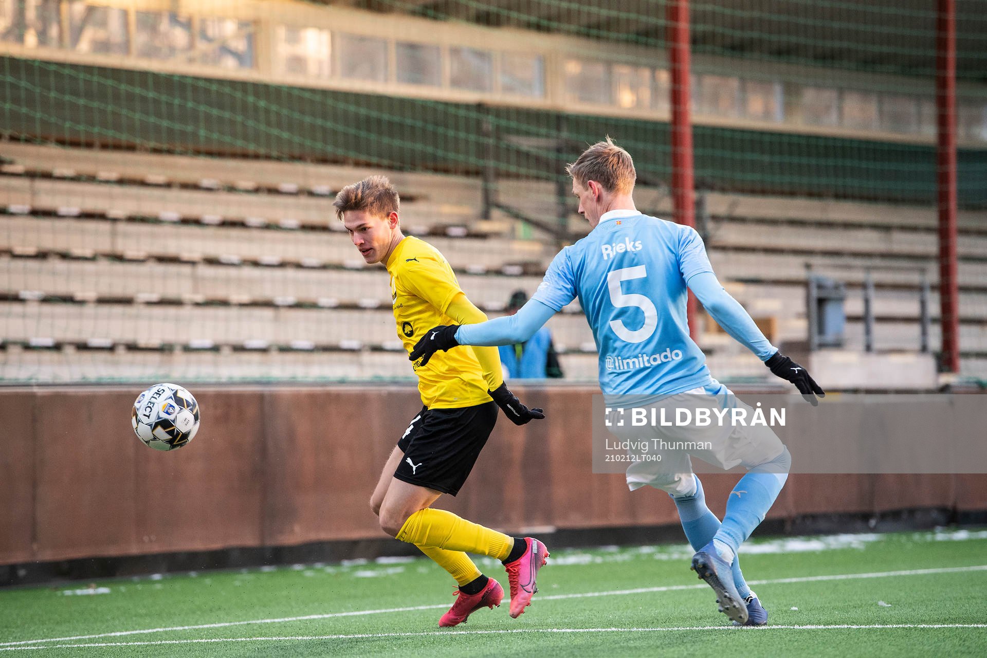 Mjällbys Max Watson och Malmö FFs Sören Rieks