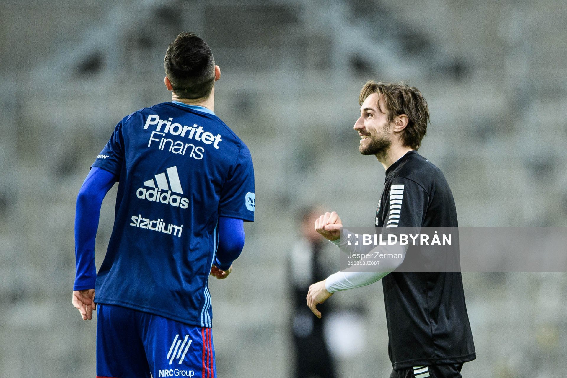 Djurgårdens Haris Radetinac och Örebros Kevin Walker