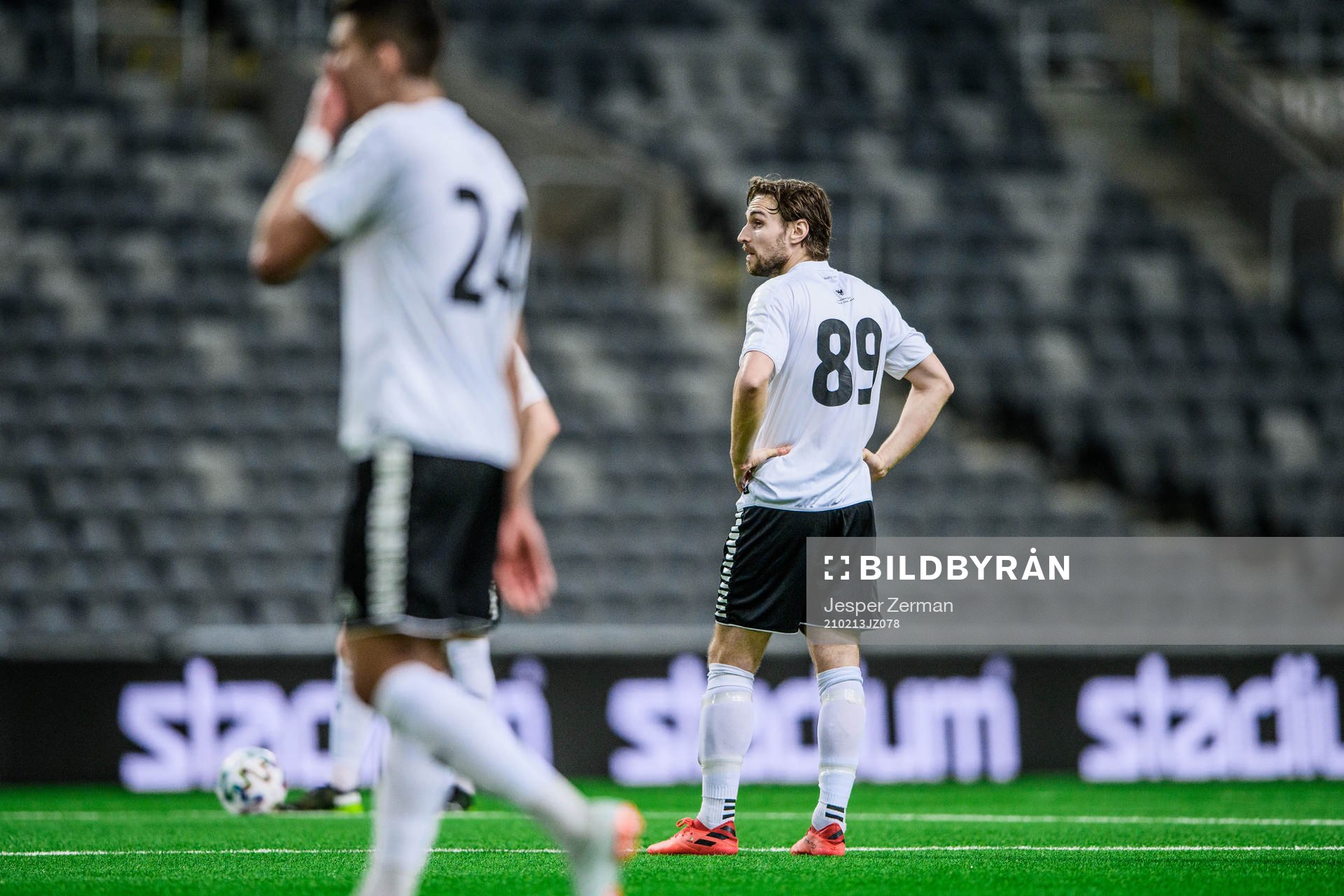 Örebros Kevin Walker deppar