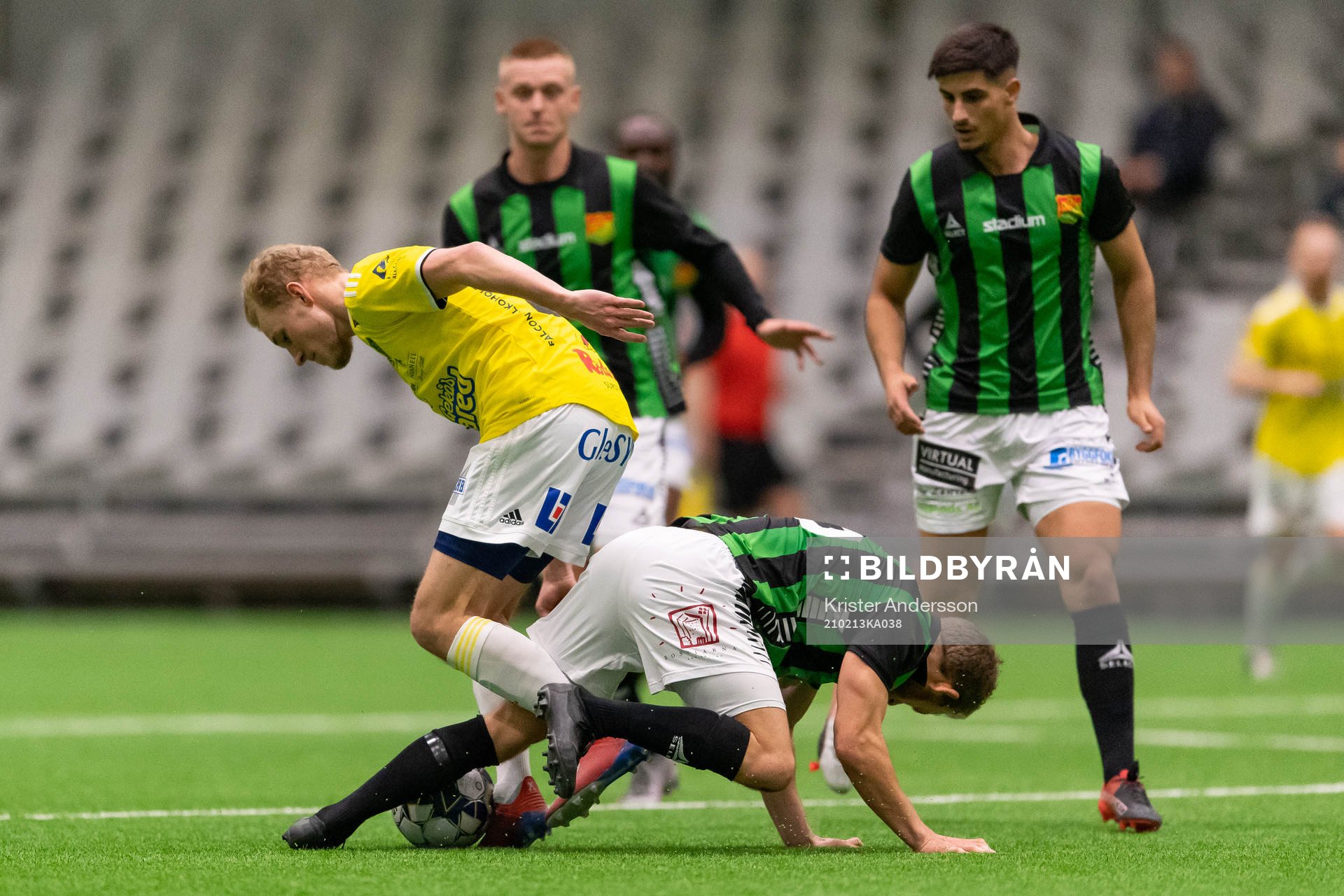 Falkenbergs Kalle Björklund  och GAIS Niklas Andersen