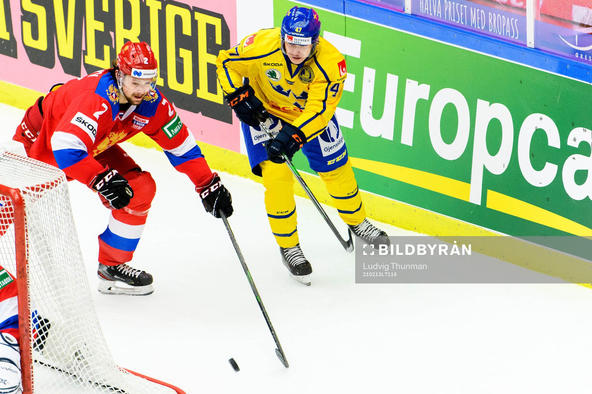 Pontus Holmberg of Sweden and Sergei Zborovsky of Russia