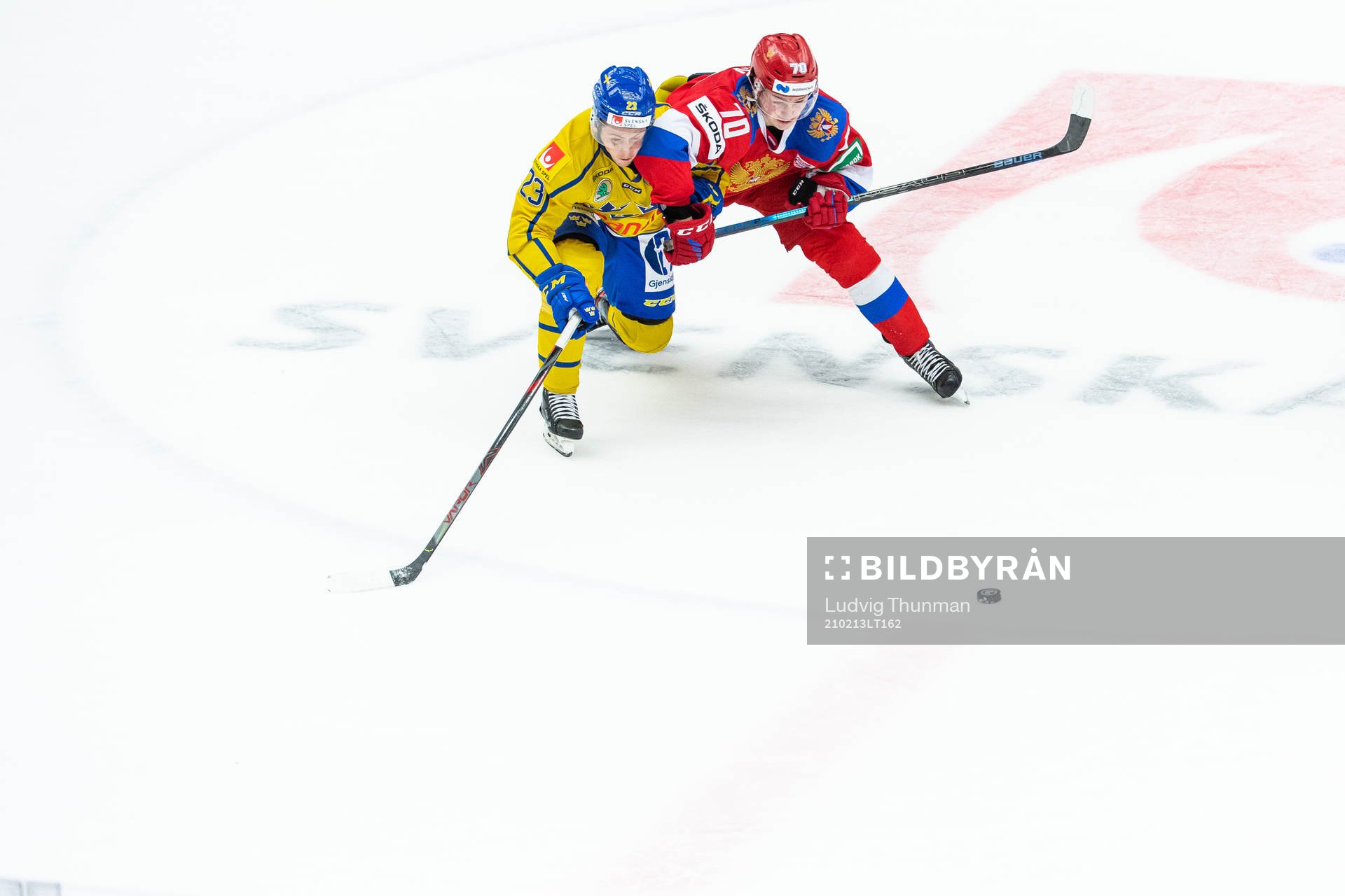 Jesper Sellgren of Sweden and Zakhar Bardakov of Russia