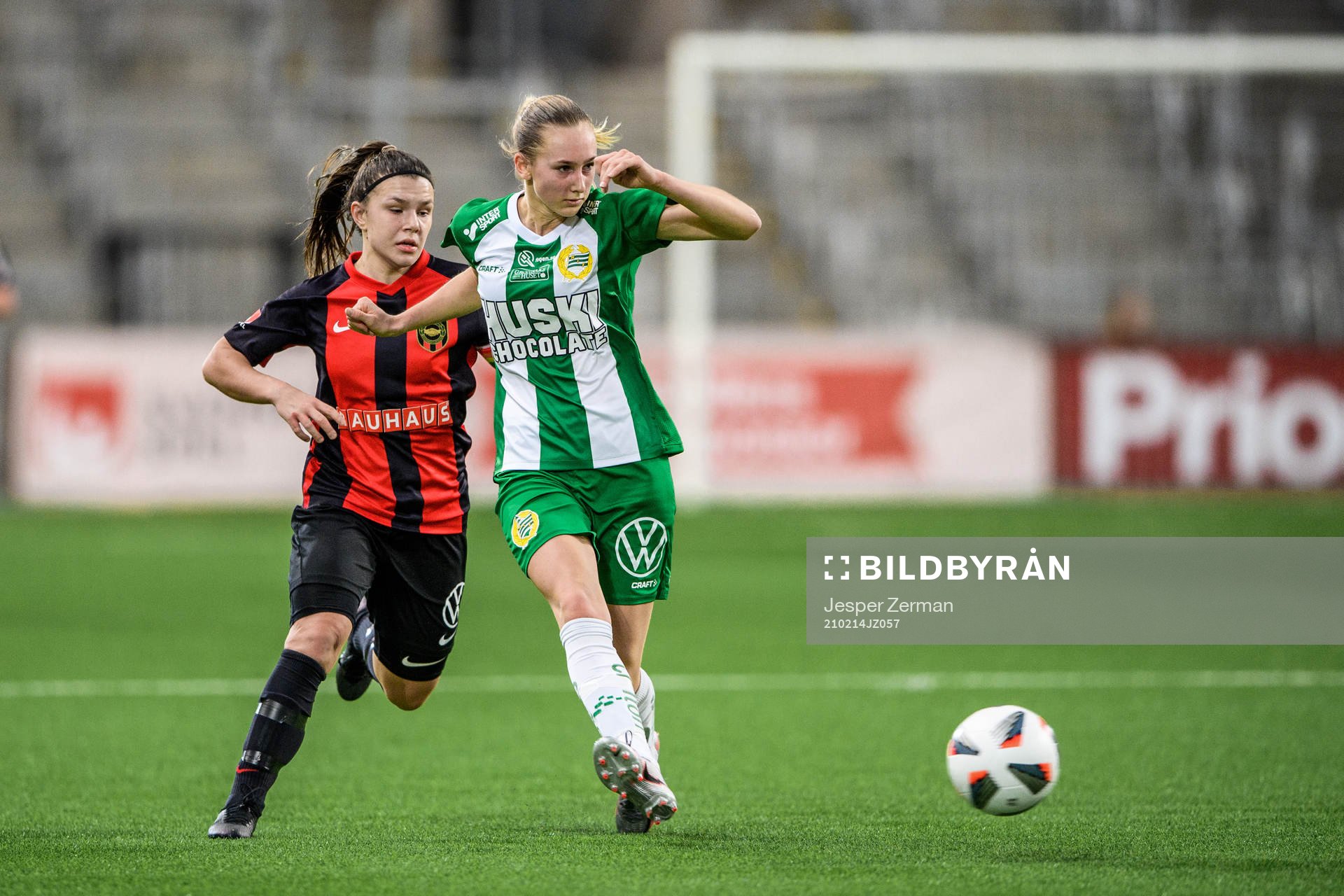 Brommapojkarnas Alexsandra Lobanova och Hammarbys Ellen