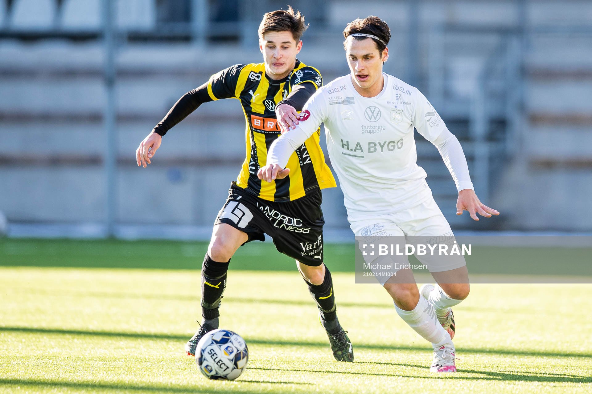 Häckens Leo Bengtsson och Örgrytes Kevin Ackermann