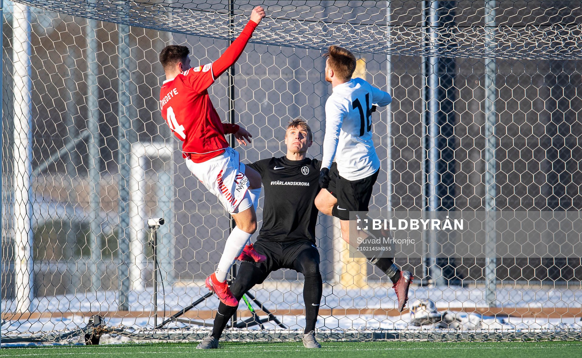 Landskronas målvakt Svante Hildeman och Dennis Olofsson