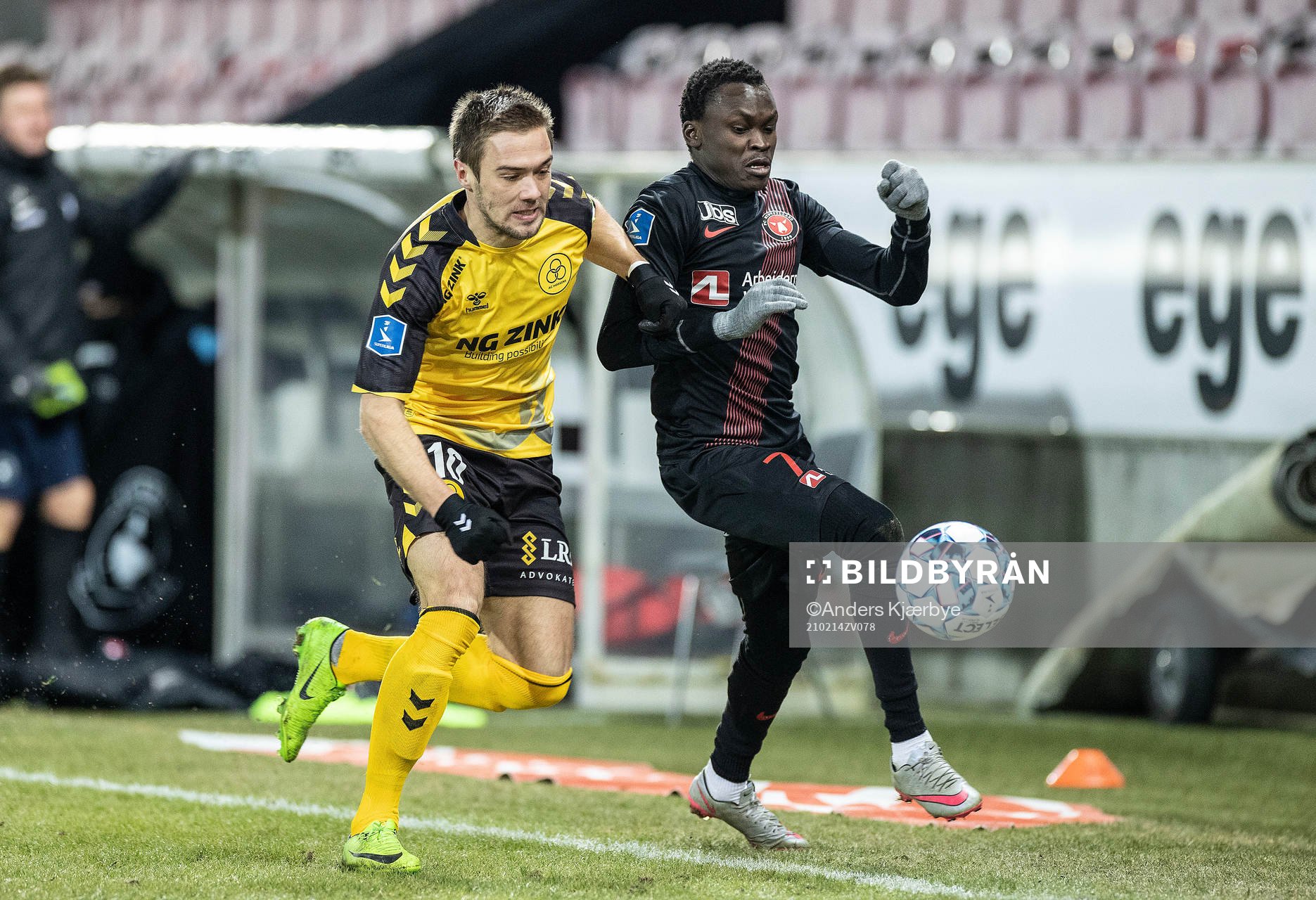 [DK=20210214: Hallur Hansson (10), AC Horsens og Pione