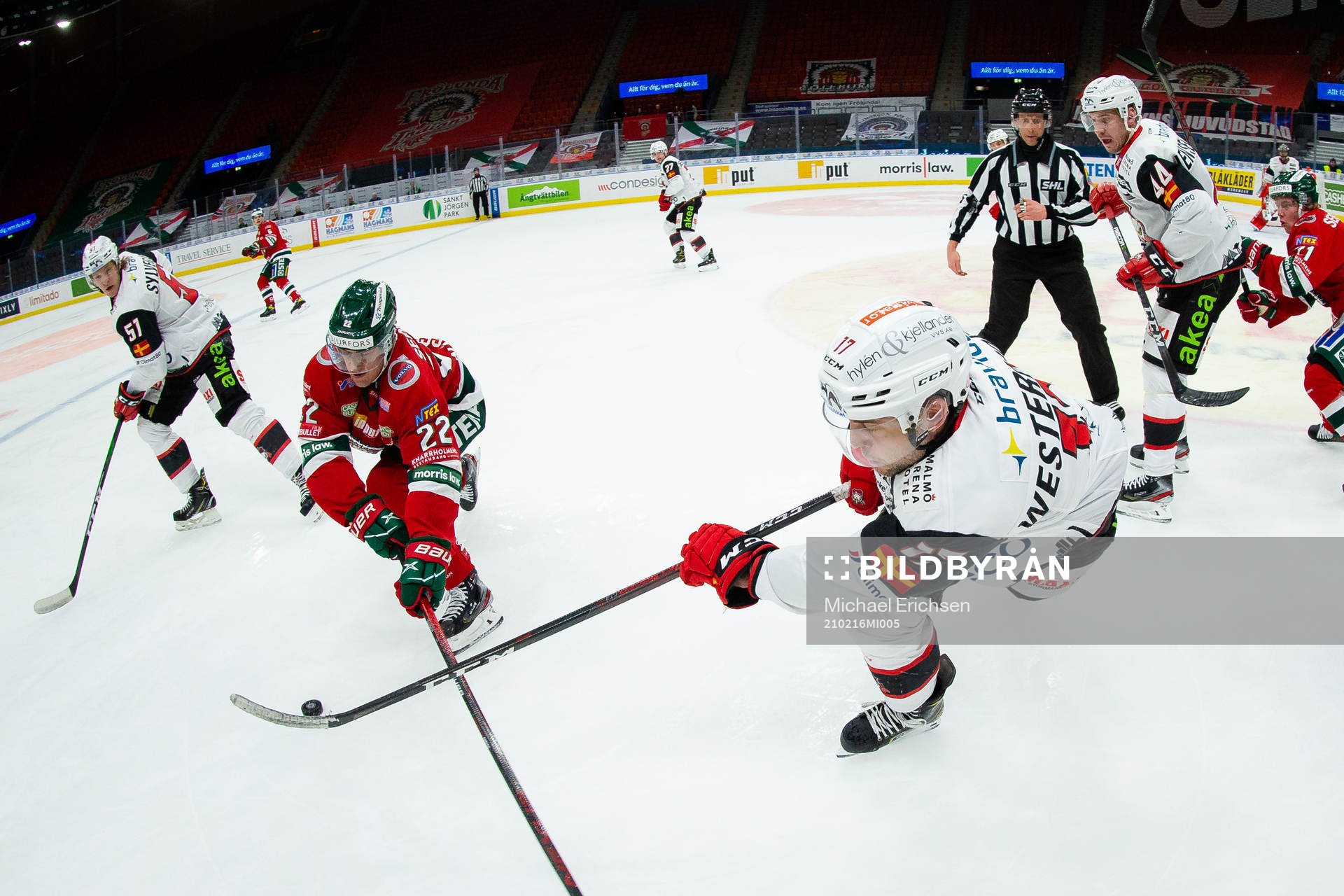 Frölundas Linus Nässén och Malmö Redhawks Pathrik