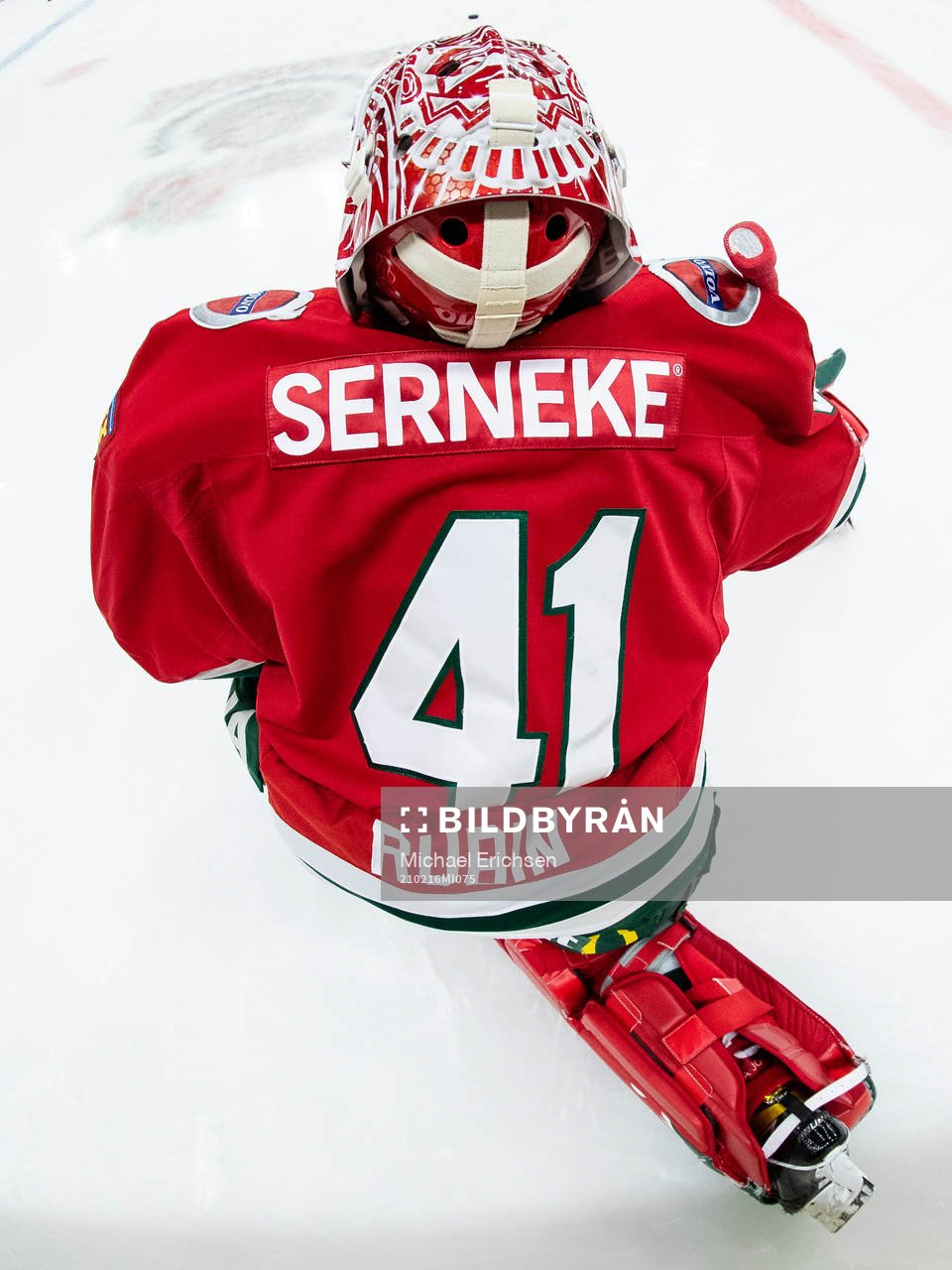 Frölundas målvakt Niklas Rubin innan ishockeymatchen i