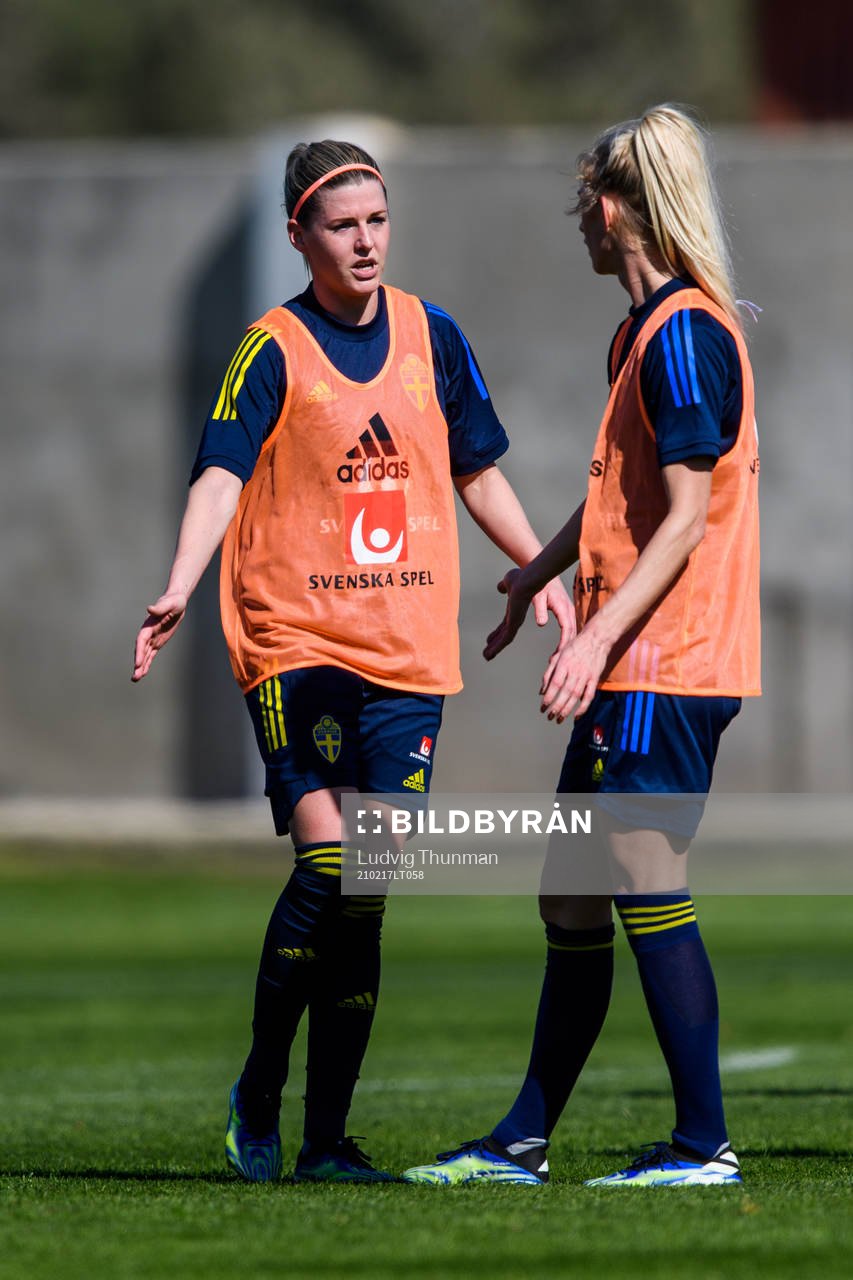 Olivia Schough and Sofia Jakobsson