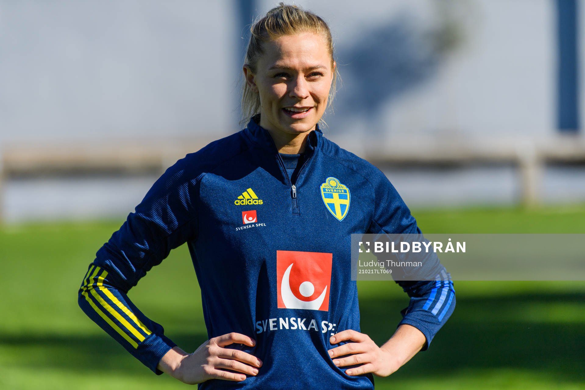 Fridolina Rolfö is interviewed by the media
