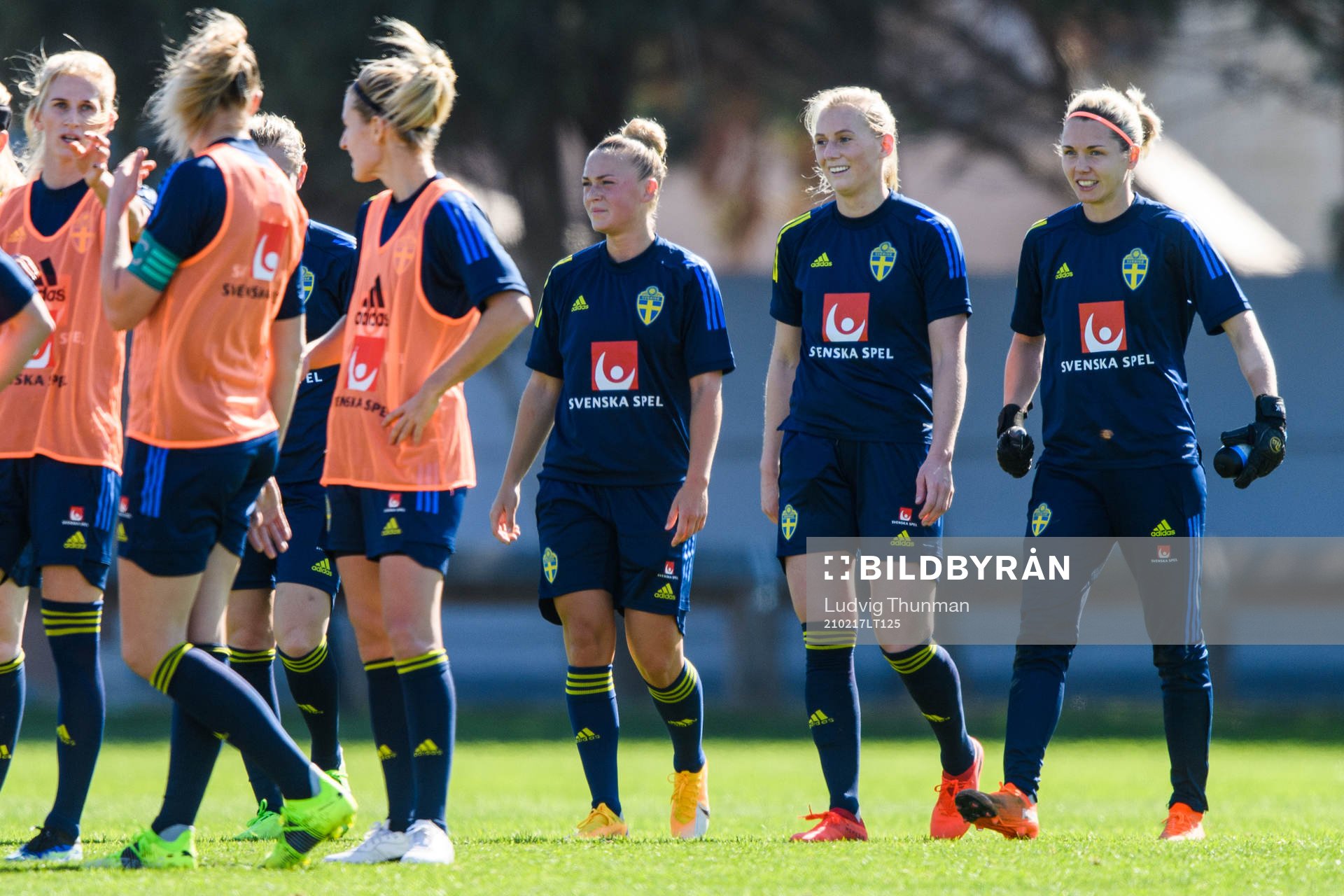 Hanna Bennison, Stina Blackstenius and goalkeeper Jennifer