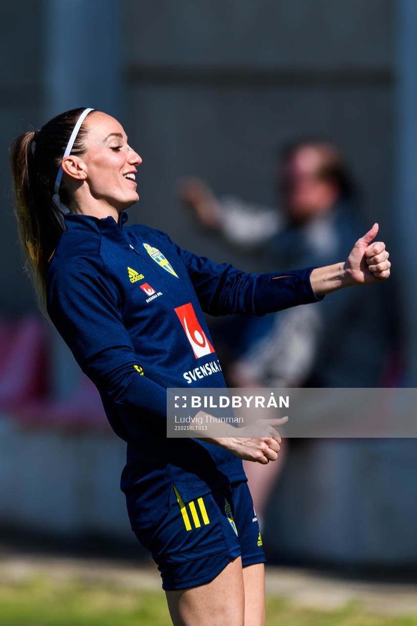 Kosovare Asllani