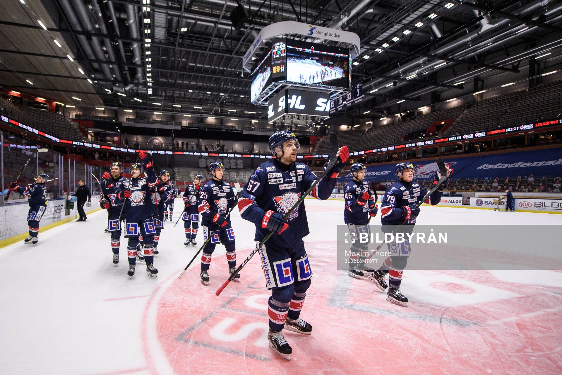 Linköpings Jarno Kärki jublar med lagkamrater