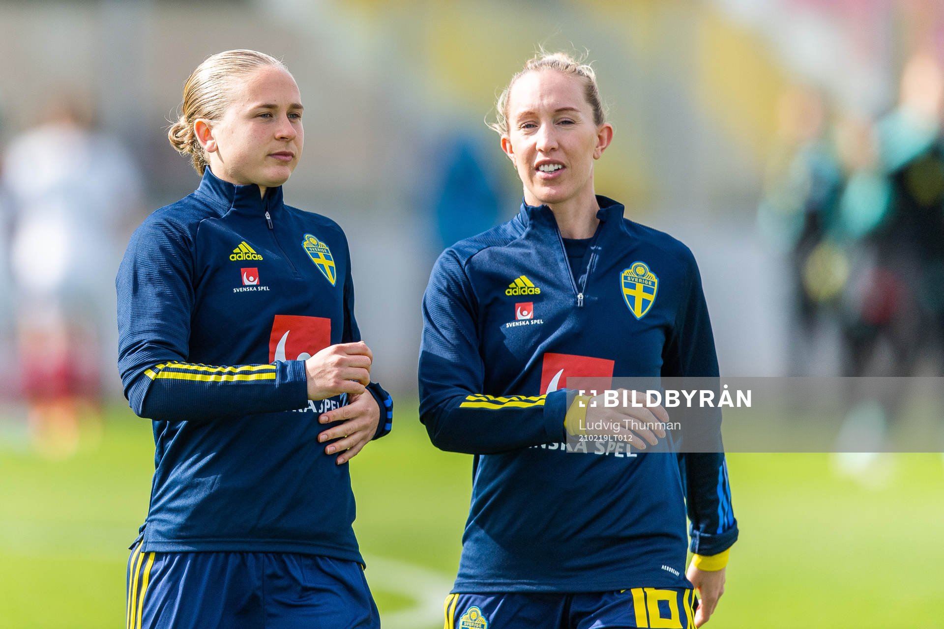 Filippa Curmark and Julia Roddar of Sweden
