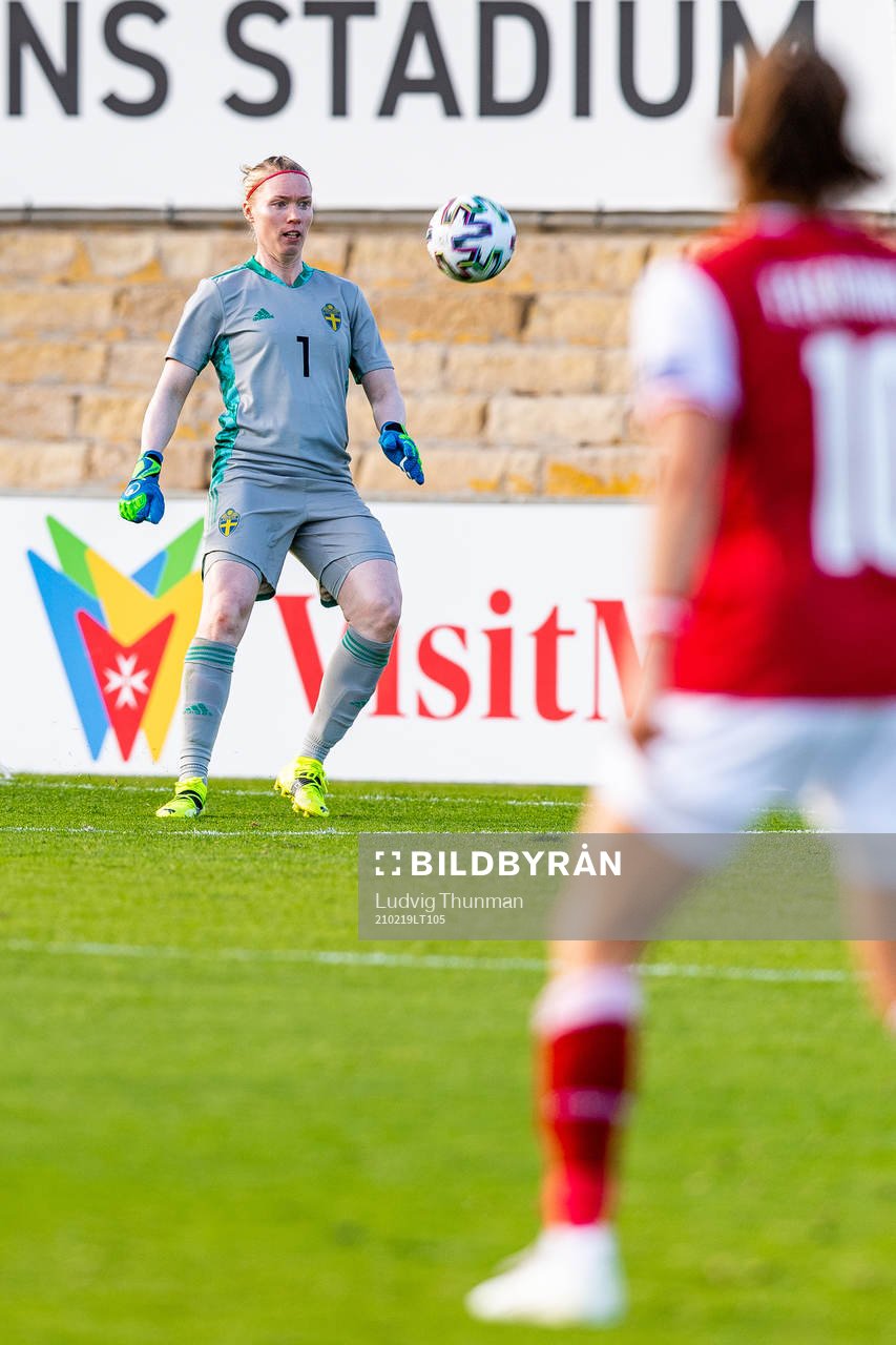 Goalkeeper Hedvig Lindahl of Sweden