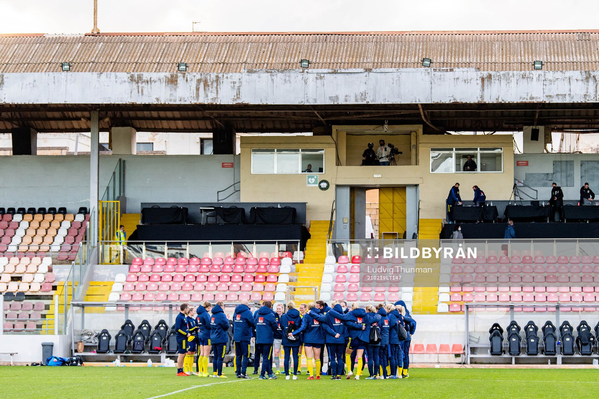 Team of Sweden gather