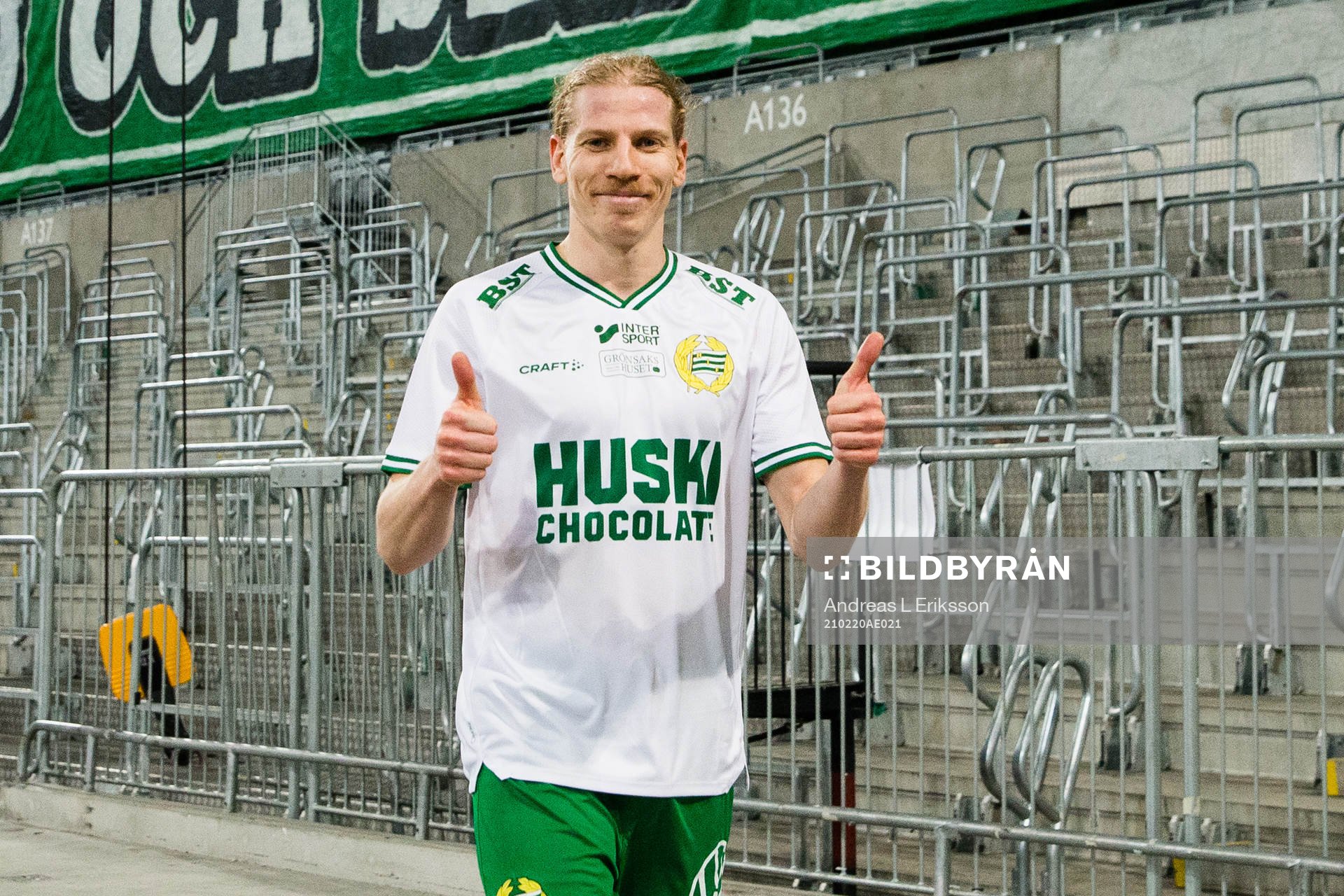 Hammarbys Gustav Ludwigson jublar