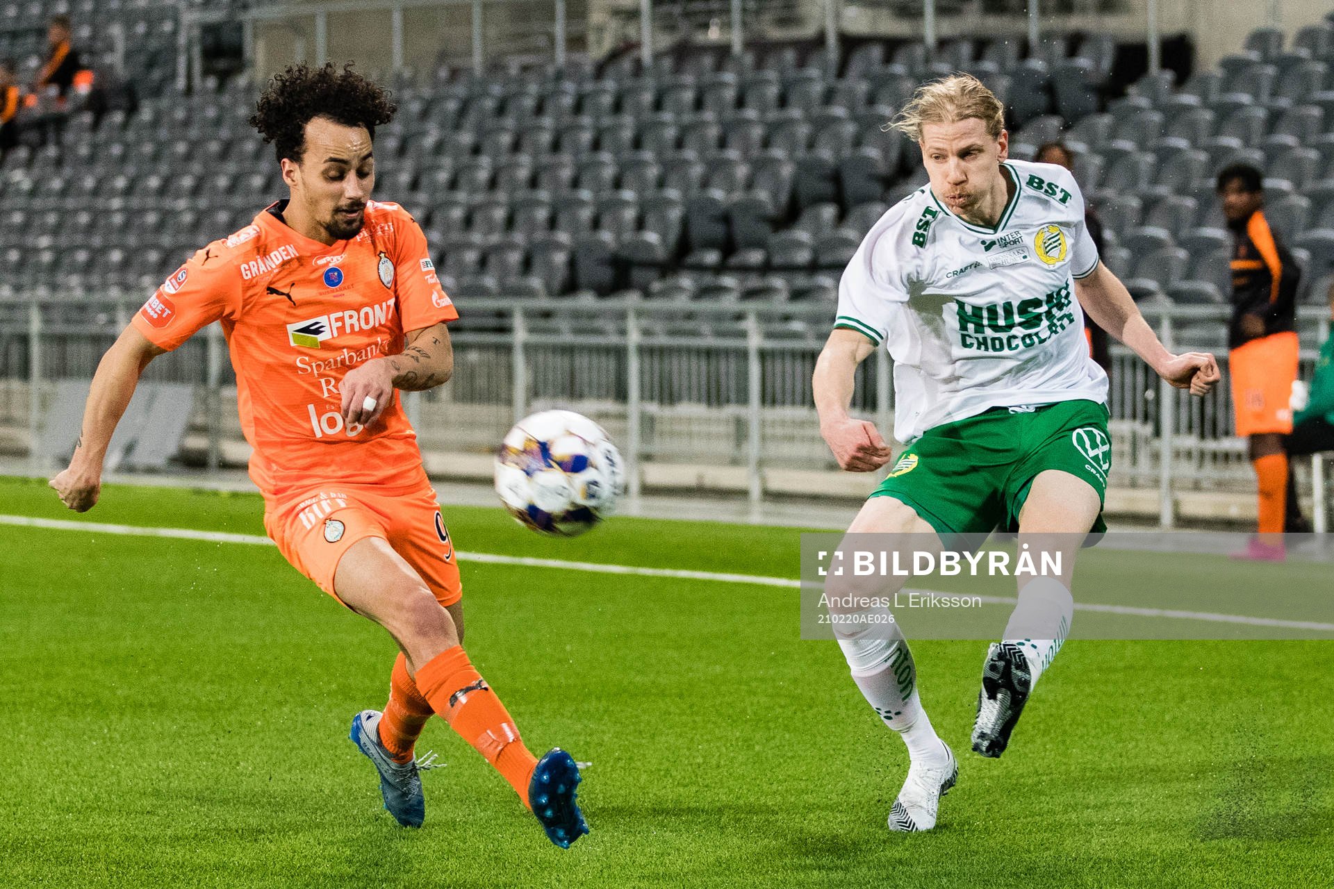 AFC Eskilstunas Victor Fors och Hammarbys Gustav Ludwigson
