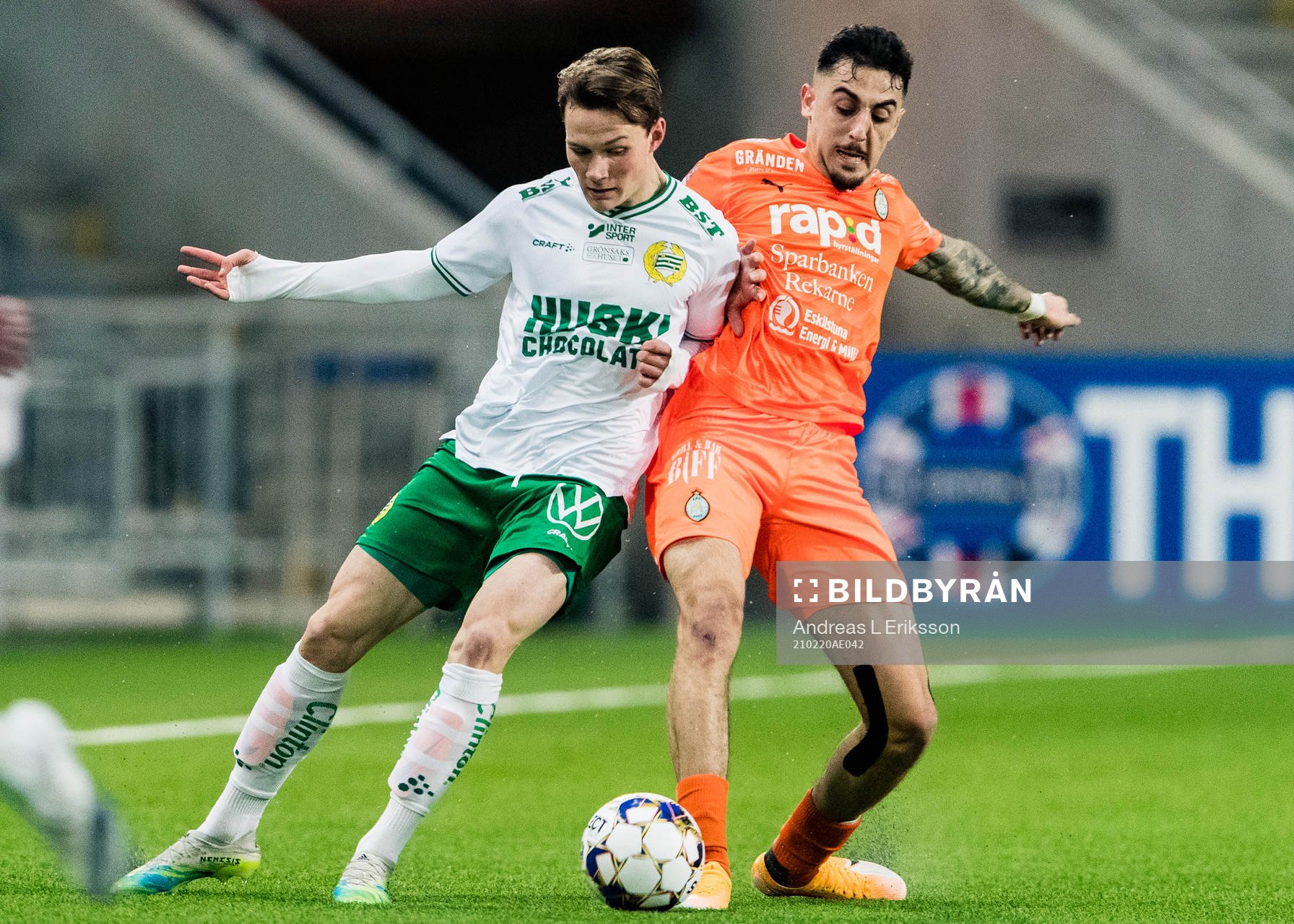 Hammarbys Axel Sjöberg och AFC Eskilstunas Marwan Baze