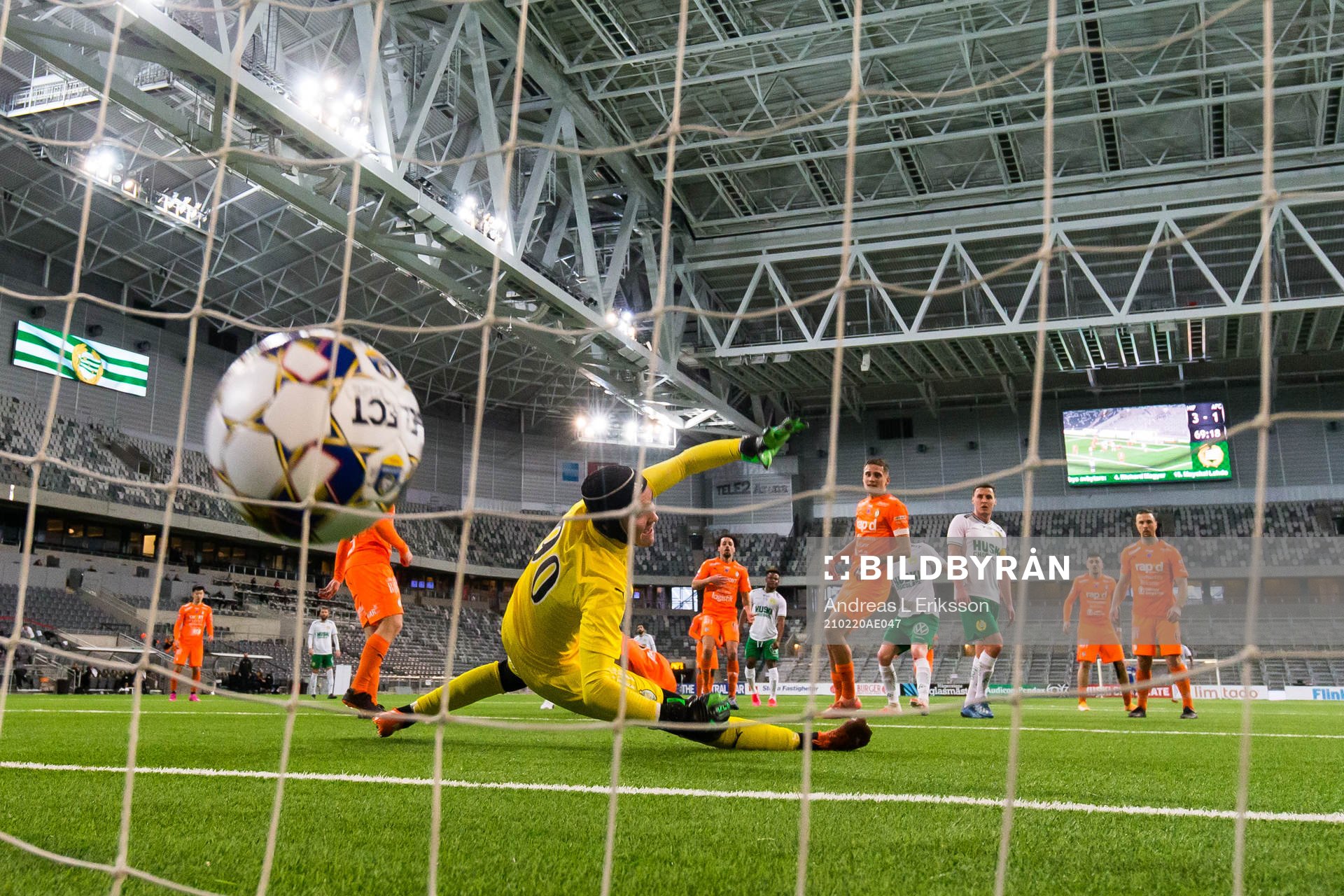 Hammarbys Mads Fenger Nielsen skjuter 4-1 förbi AFC