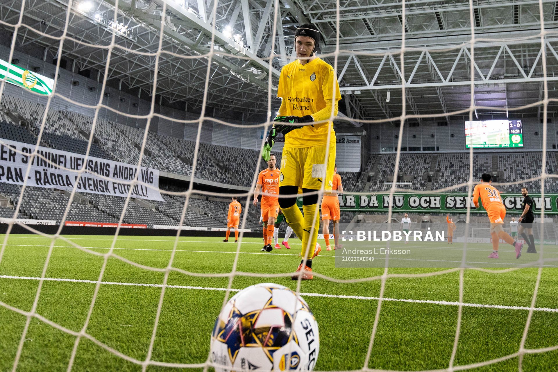 AFC Eskilstunas målvakt Noel Törnqvist deppar