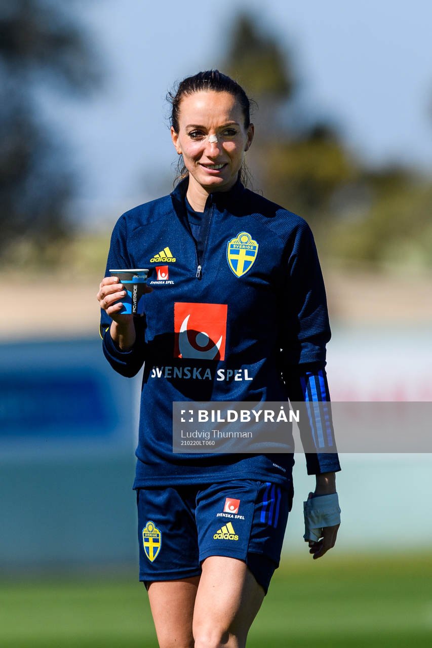 Kosovare Asllani