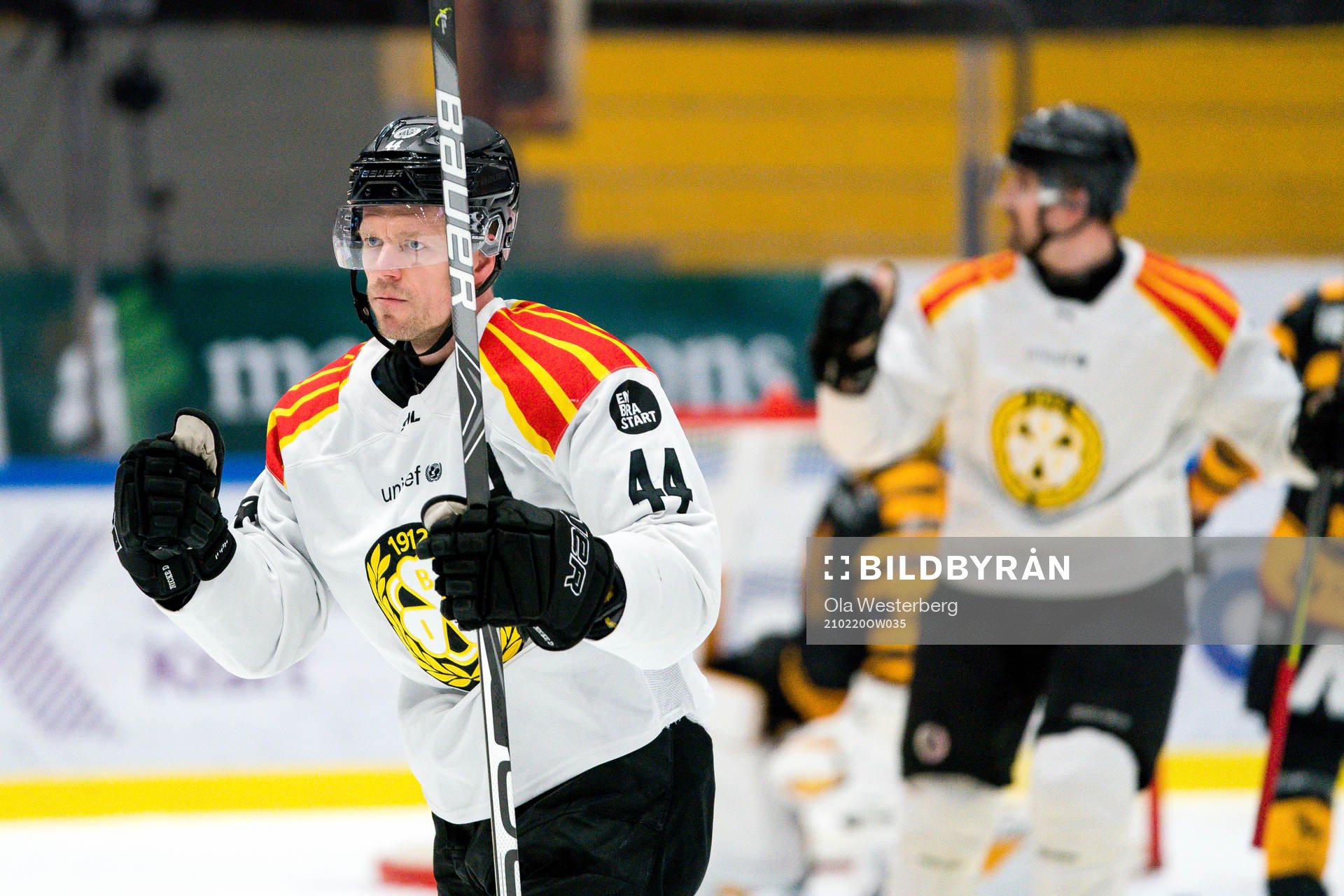 Brynäs Nicklas Danielsson jublar
