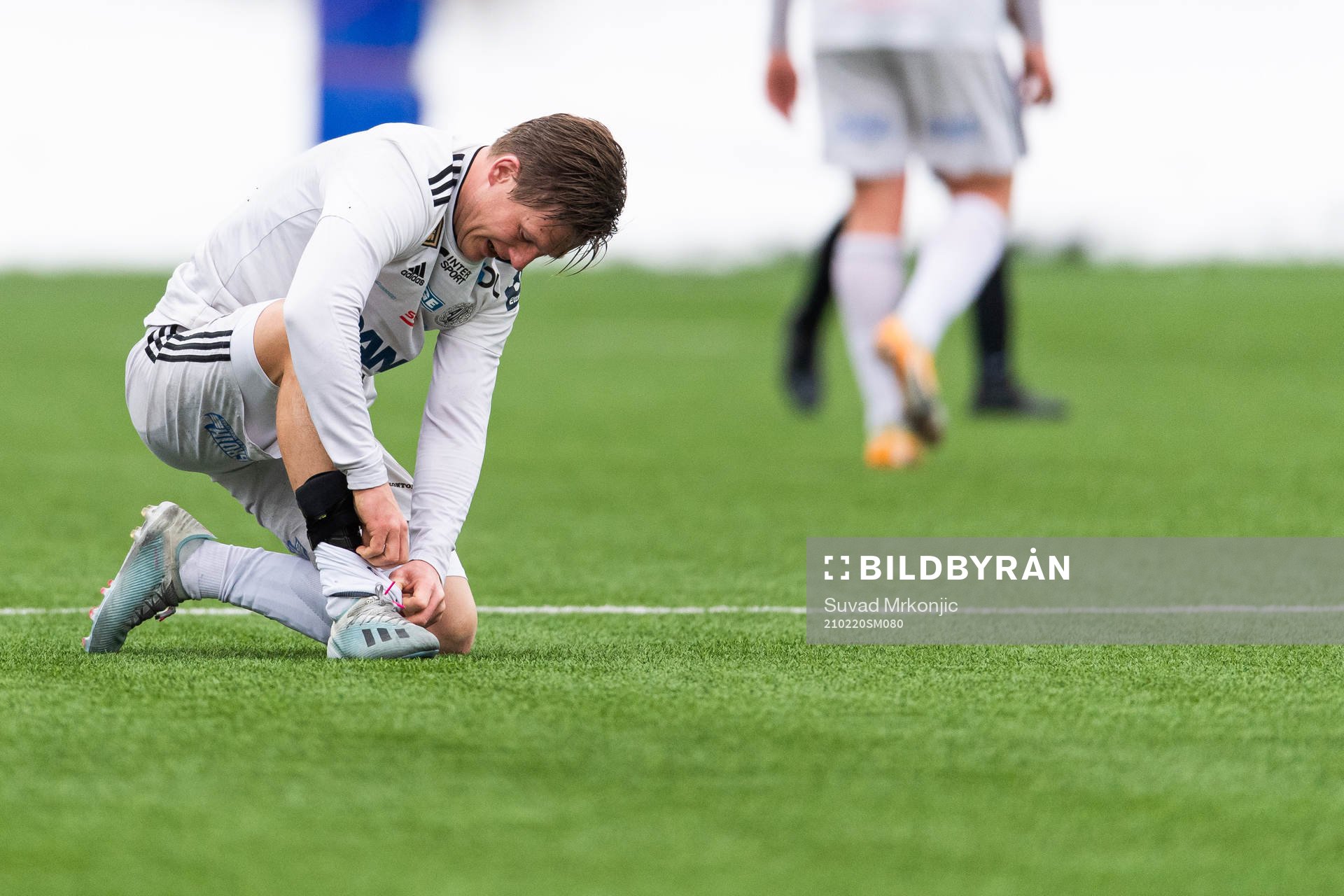Oskarshamns Filip Jägerbrink har ont