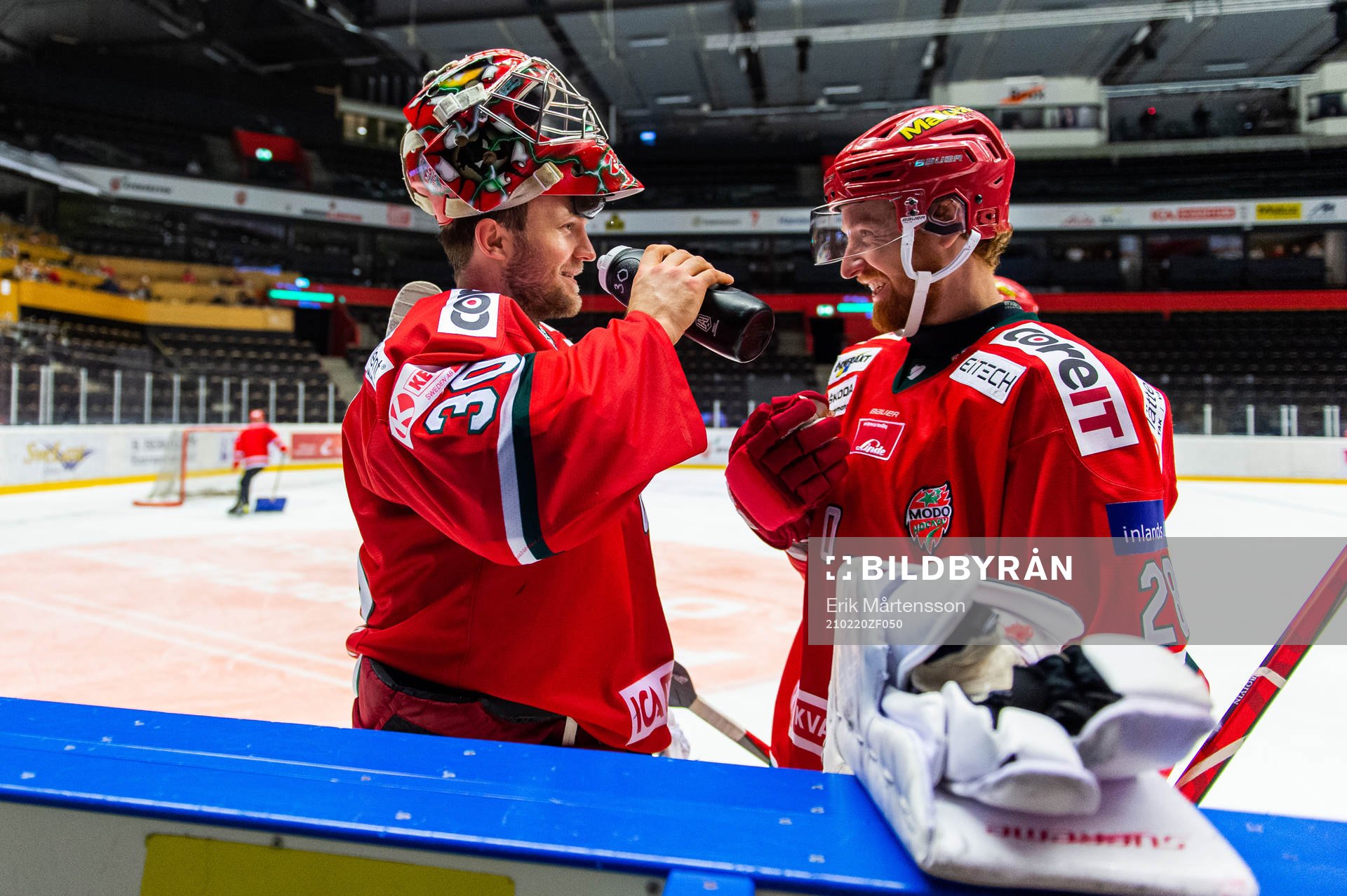 Modos målvakt Anthony Peters och Michael Boivin
