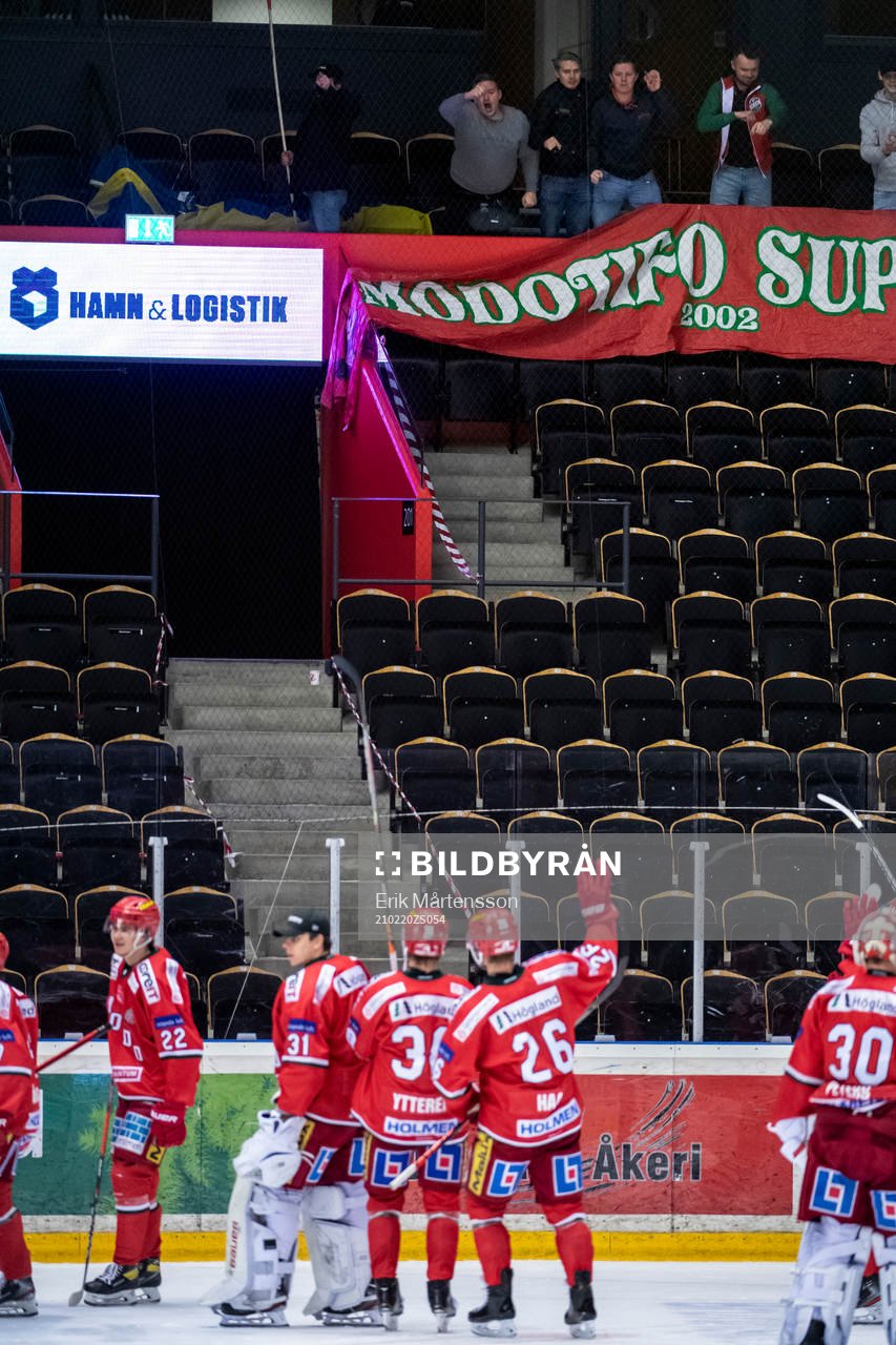 Modos spelare tackar supportrar
