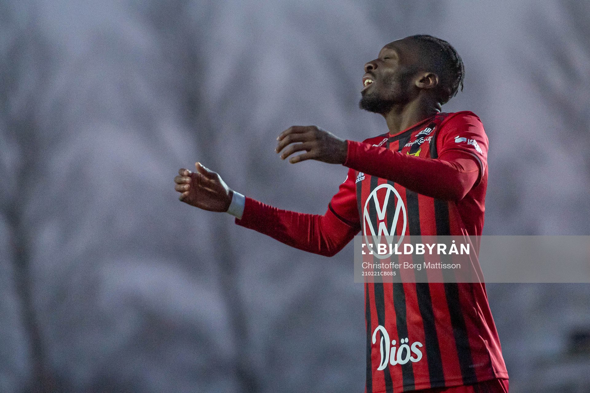 Östersunds Blair Sebastian Turgott deppar