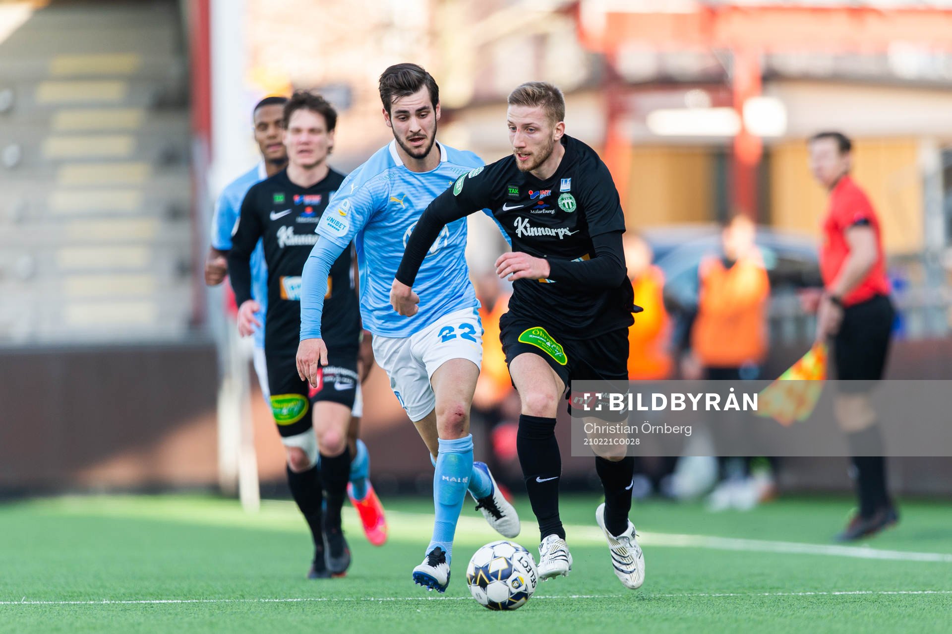 Malmö FFs Adi Nalic och Västerås Kevin Custovic