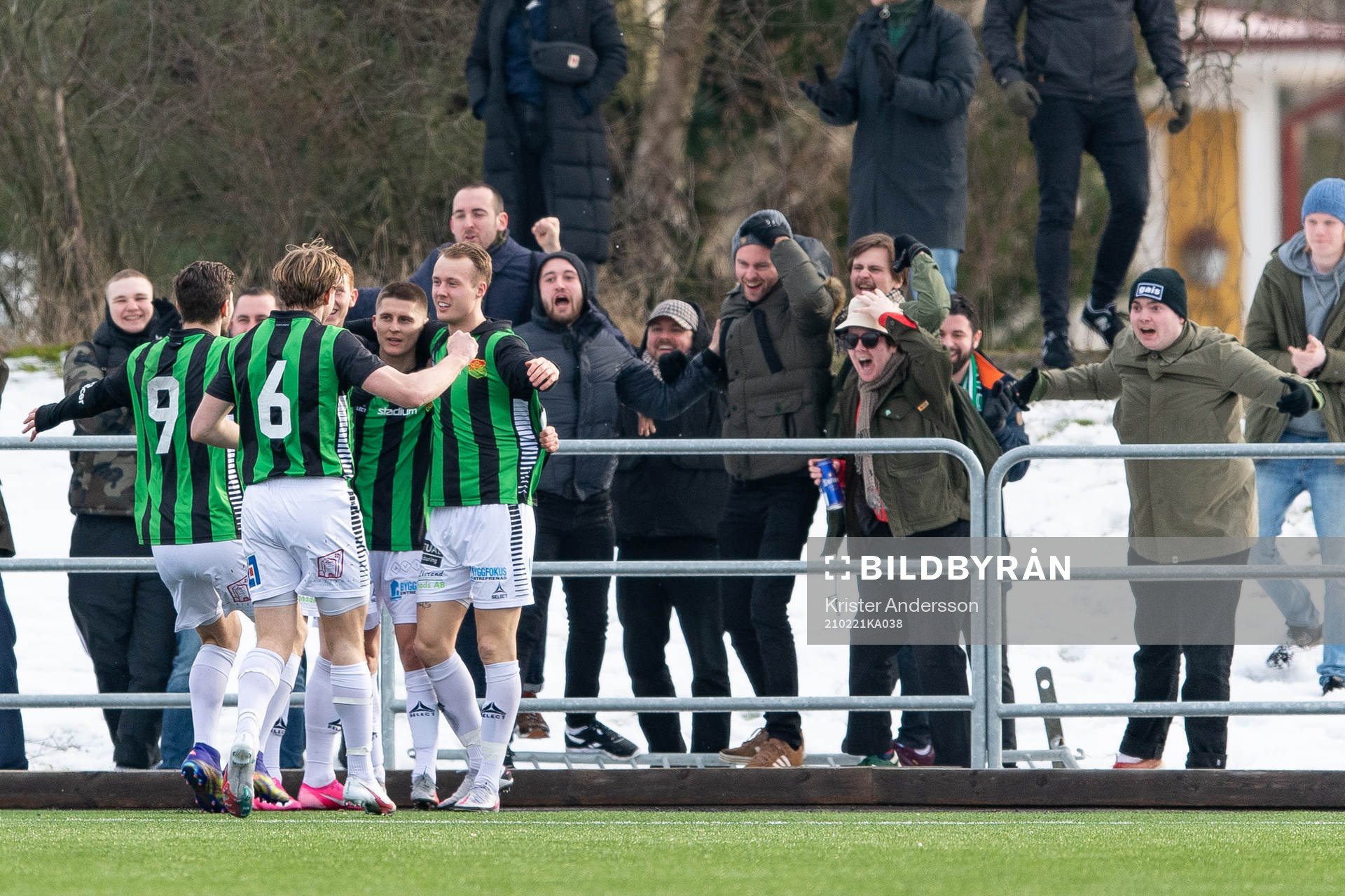 GAIS spelare jublar efter 0-2 under fotbollsmatchen i Svenska Cupen mellan Halmstad och GAIS den 21 februari 2021 i Halmstad. 