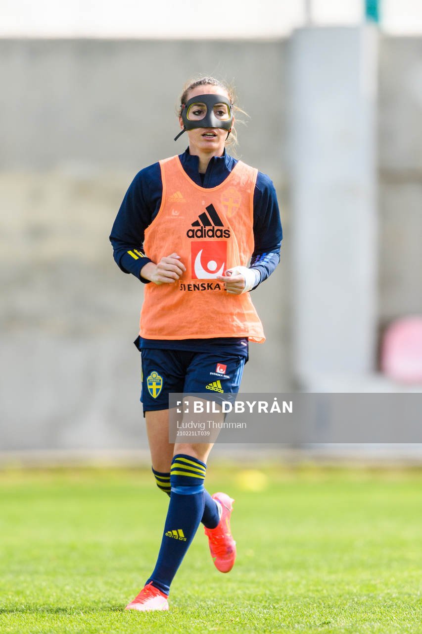 Kosovare Asllani