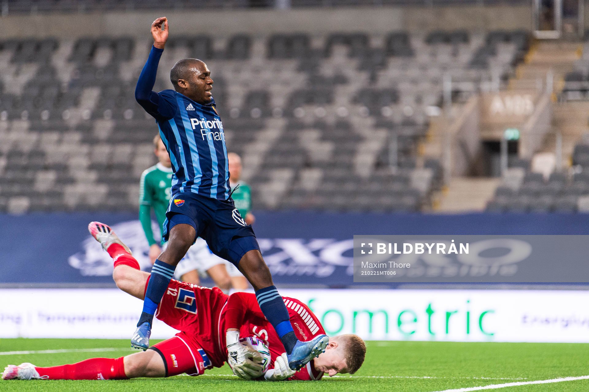 Brages målvakt Viktor Frodig och Djurgårdens Edward