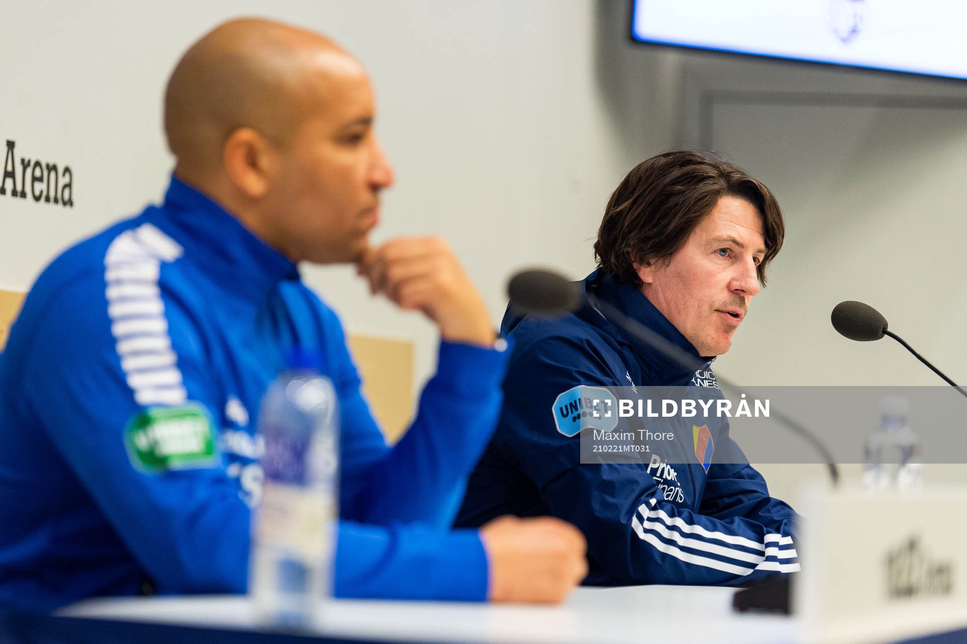 Brages tränare Klebér Saarenpää och Djurgårdens tränare Thomas Lagerlöf under presskonferensen efter fotbollsmatchen i Svenska Cupen mellan Djurgården och Brage den 21 februari 2021 i Stockholm.