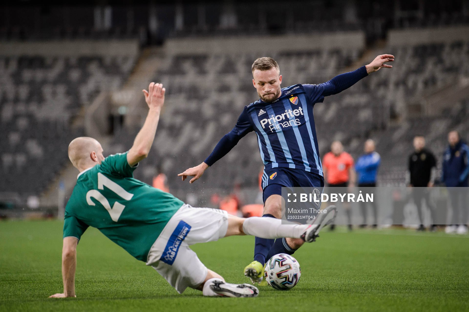 Brages Lukas Hiltunen och Djurgårdens Nicklas Bärkroth