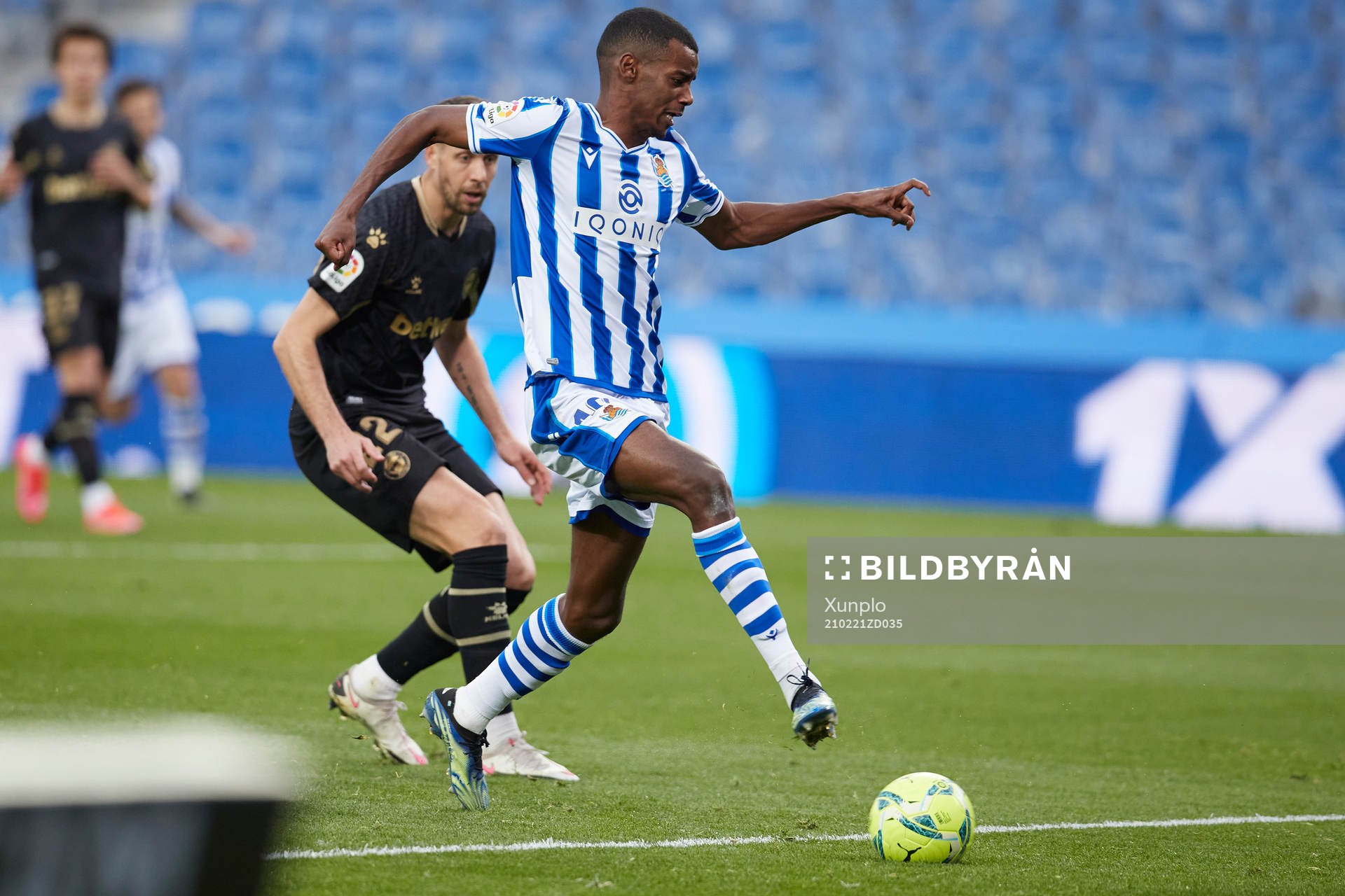 Alexander Isak of Real Sociedad CF scoring goal