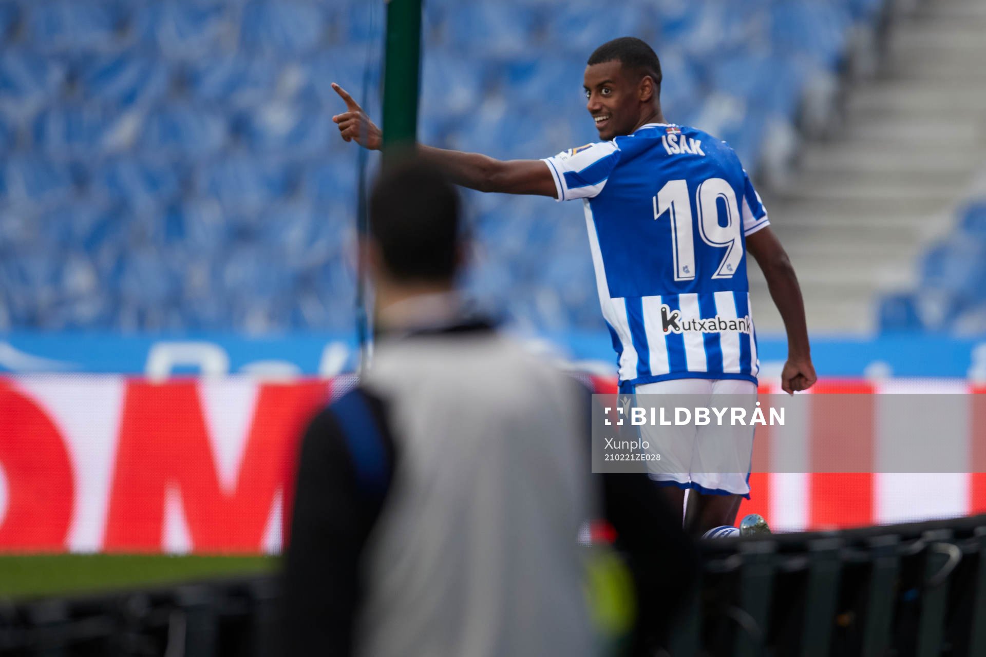 Alexander Isak of Real Sociedad celebrates