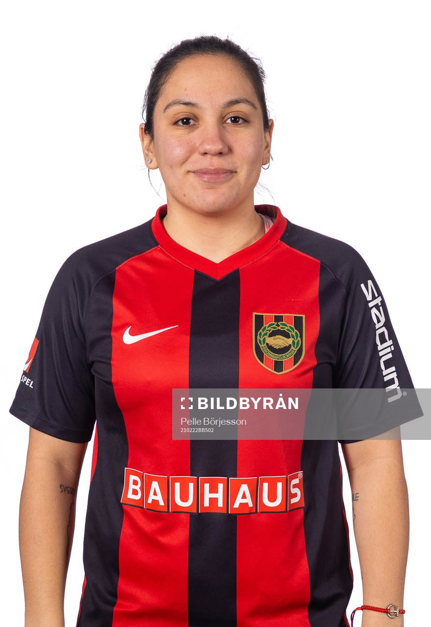Brommapojkarnas Michelle Rojas Flores poserar för ett porträtt den 22 februari 2021 i Stockholm.