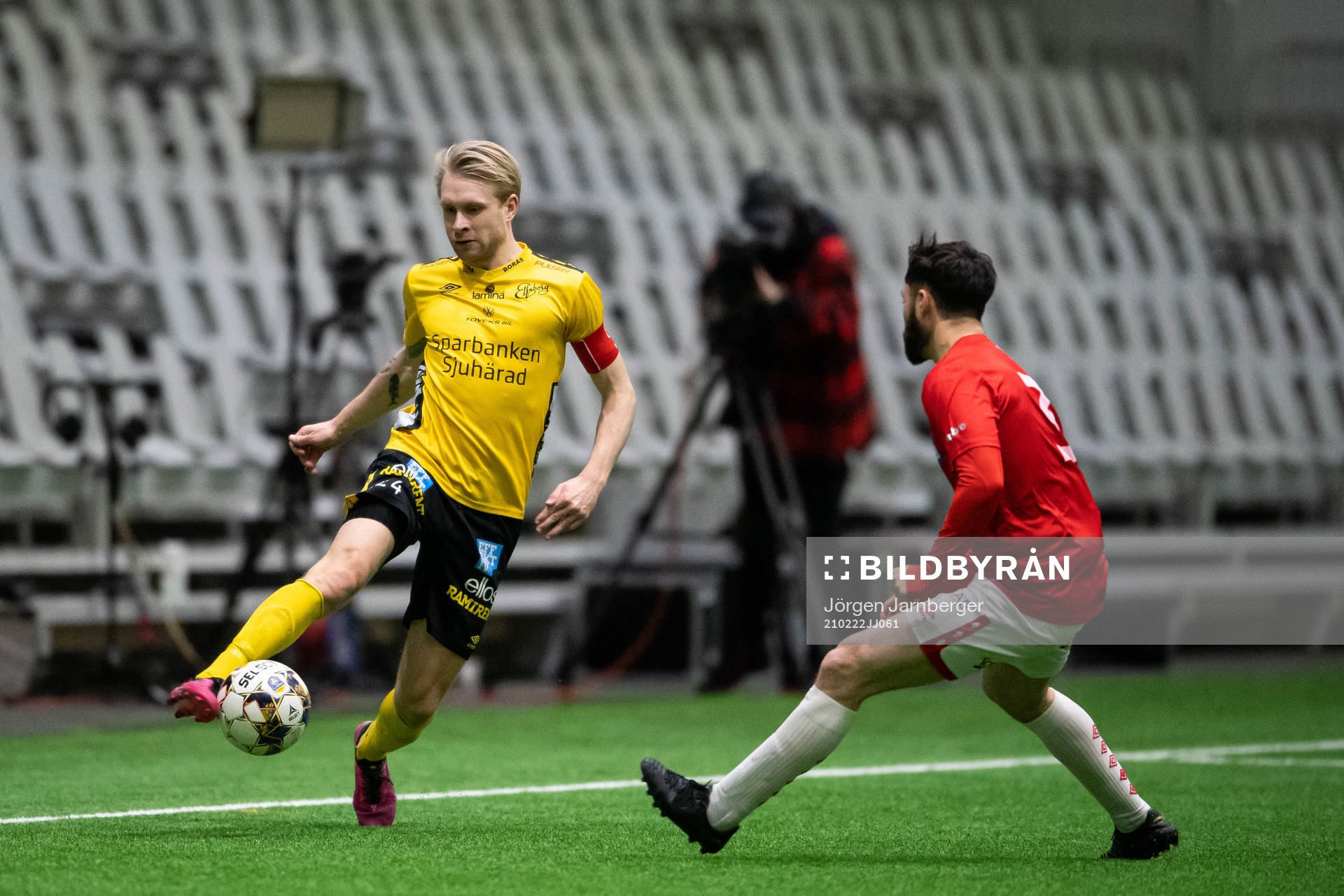 Elfsborgs Johan Larsson och Degerfors Jonathan Tamimi