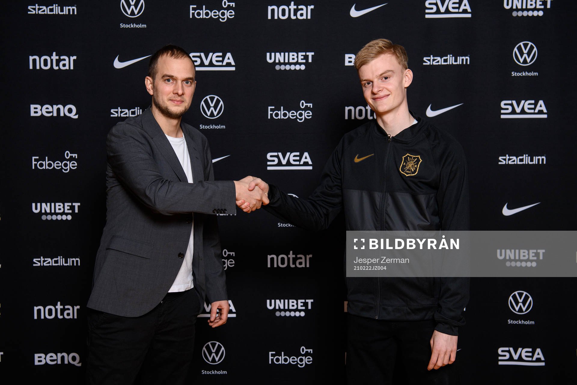 s sportchef Henrik Jurelius med Lucas Forsberg som