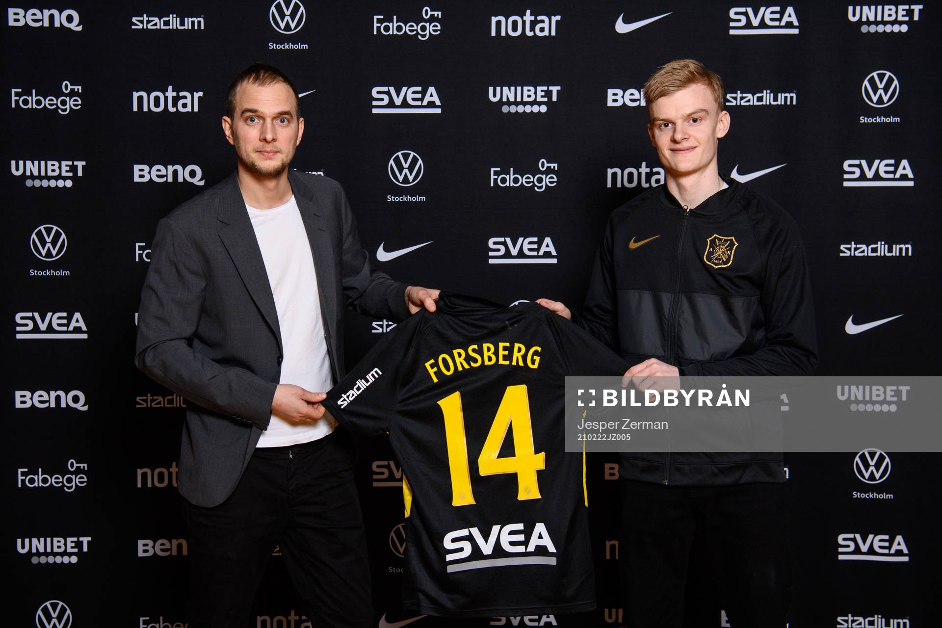 s sportchef Henrik Jurelius med Lucas Forsberg som