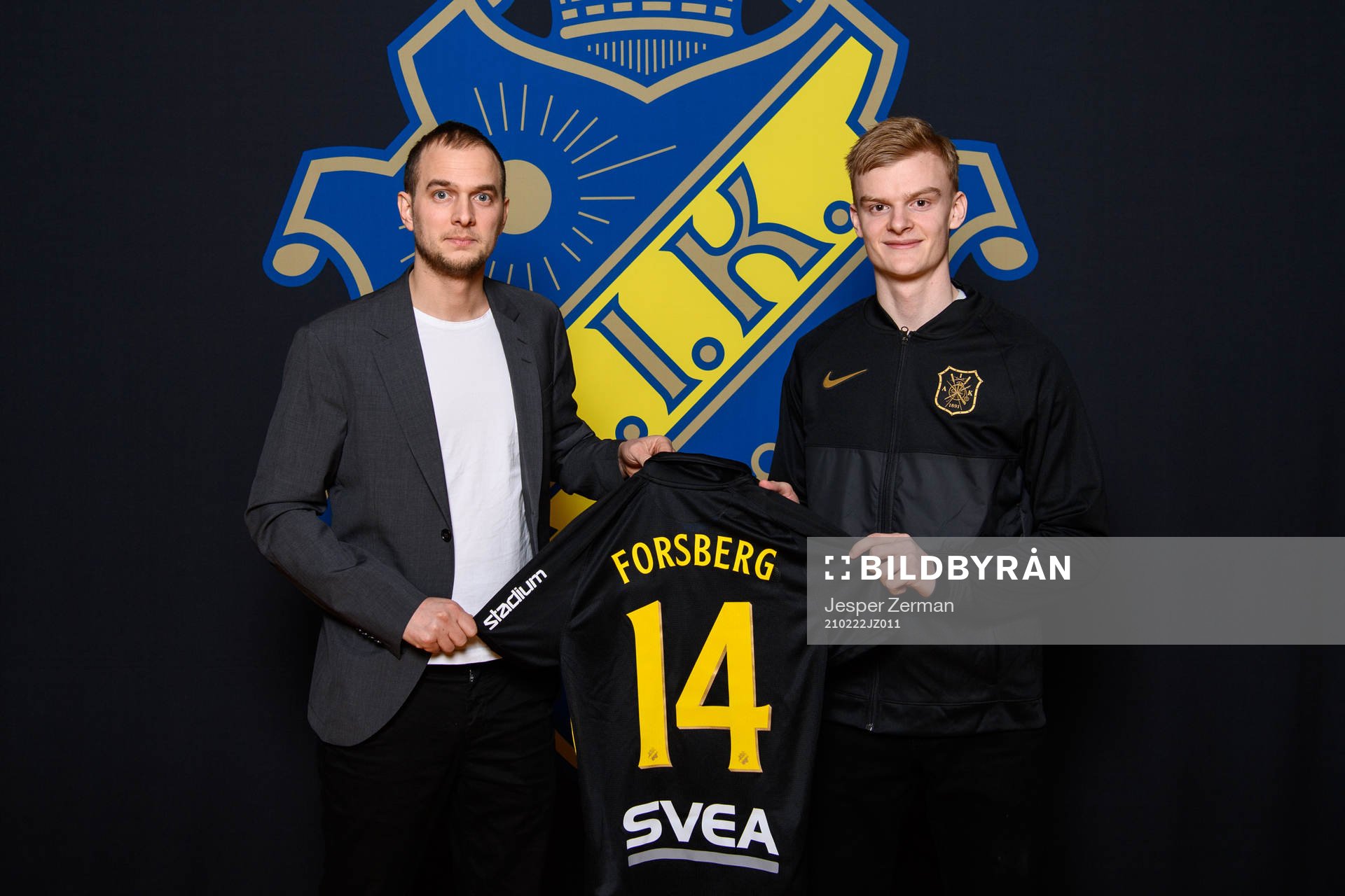 s sportchef Henrik Jurelius med Lucas Forsberg som