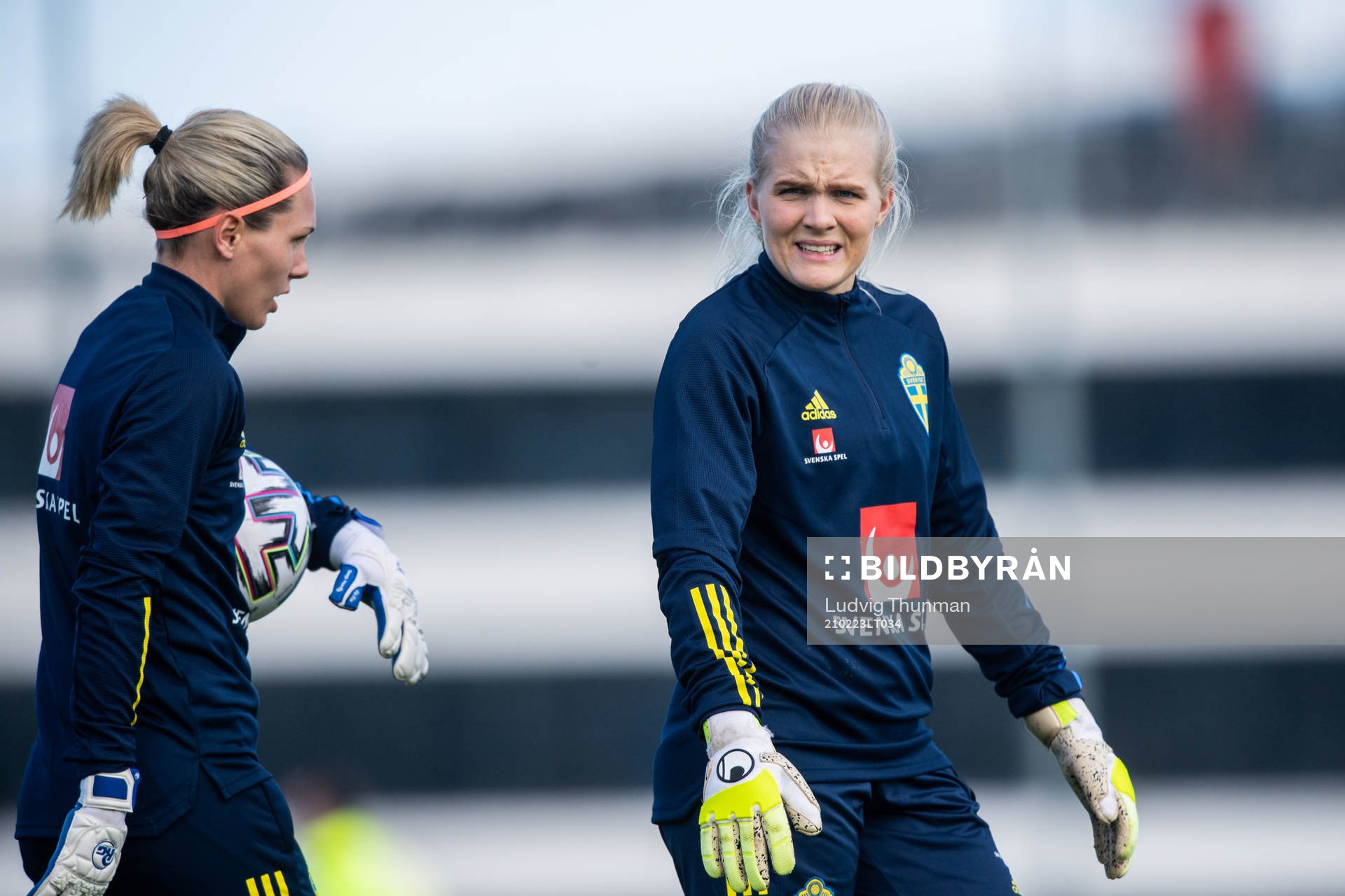 goalkeeper Emma Holmgren of Sweden