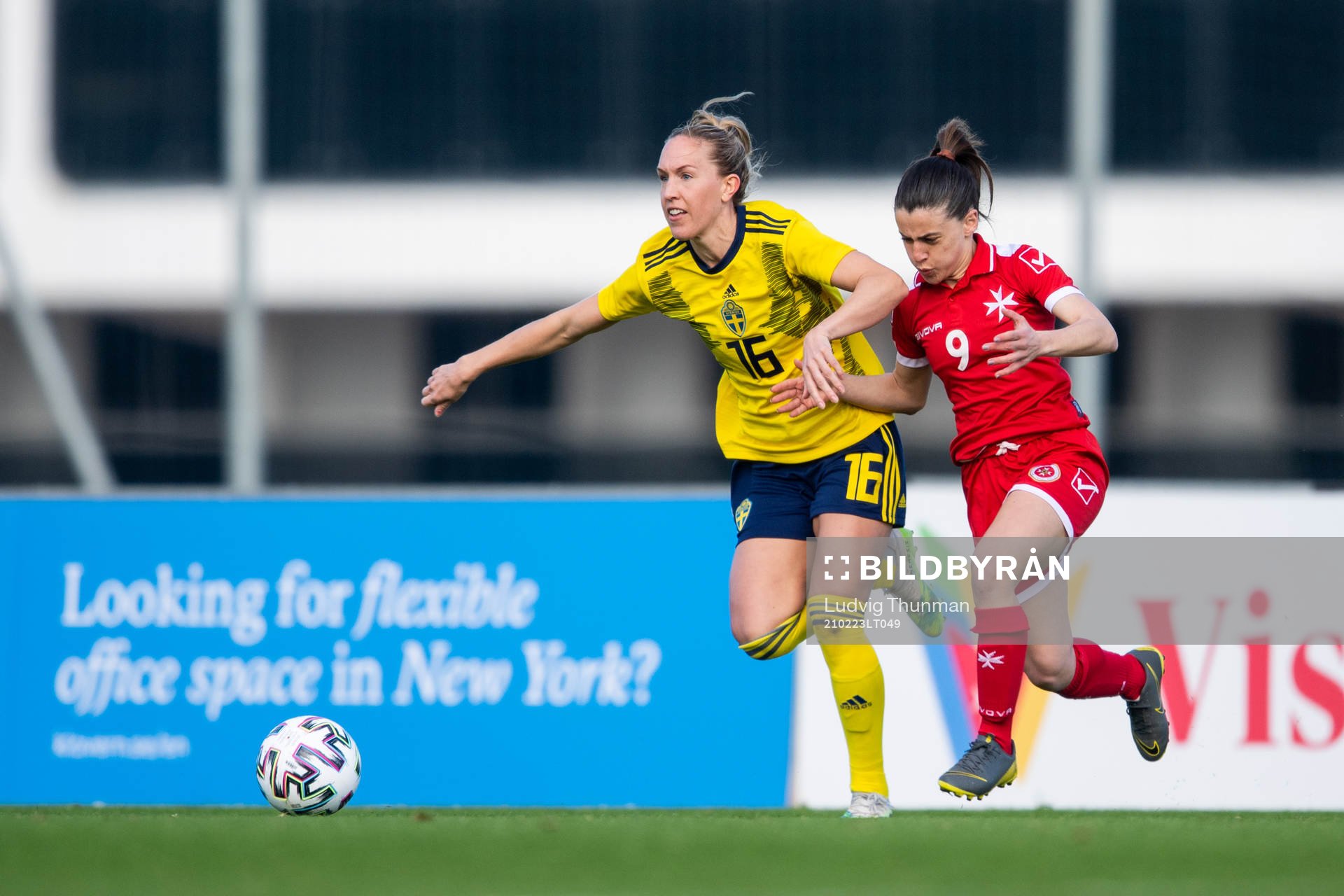 Julia Roddar of Sweden and Alishia Sultana of Malta