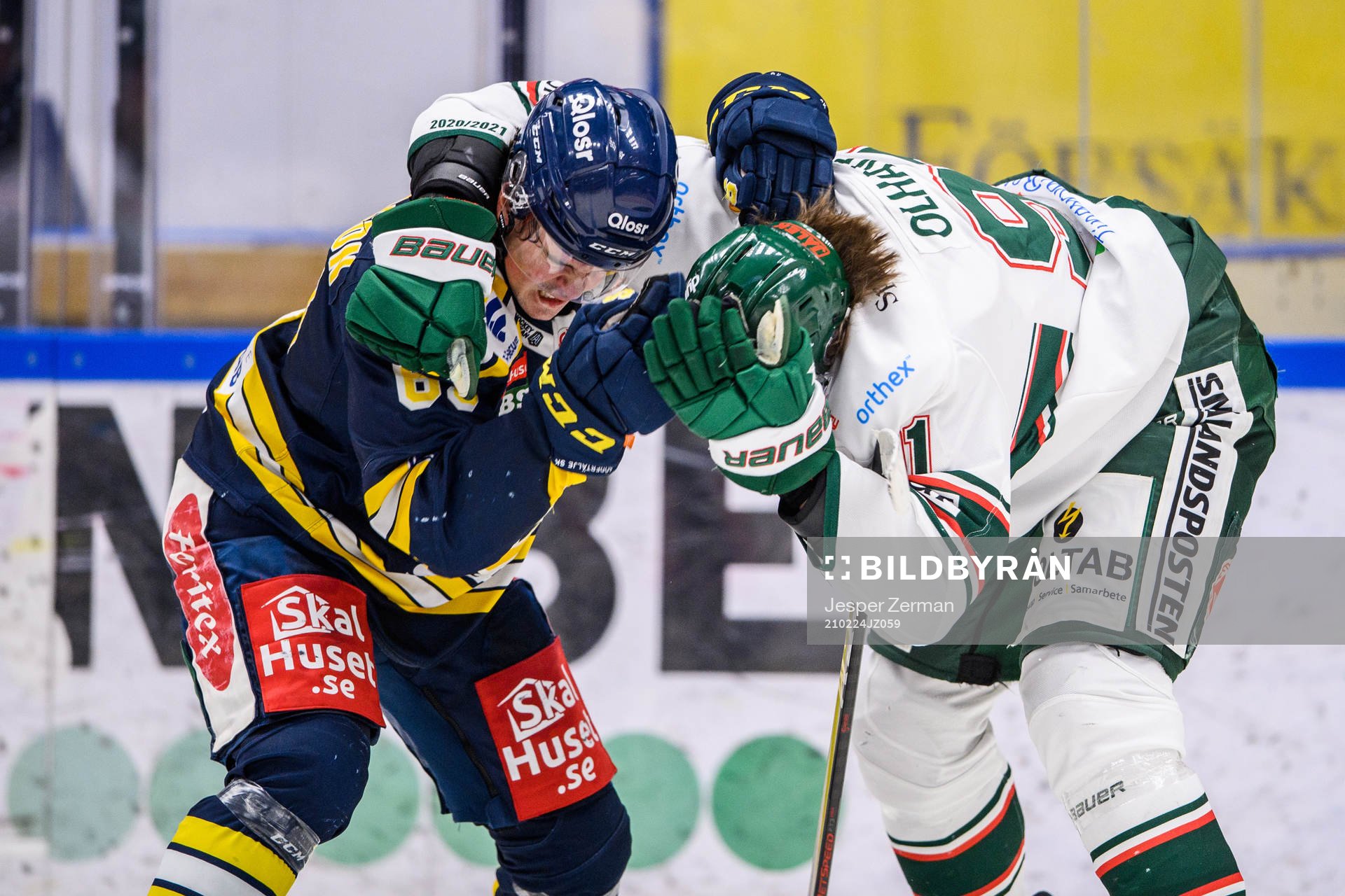 Södertäljes Axel Andersson och Tingsryds Gustav Olhaver i