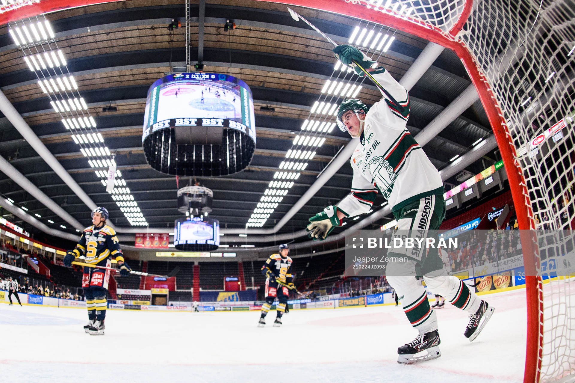 Tingsryds Filip Cederqvist jublar