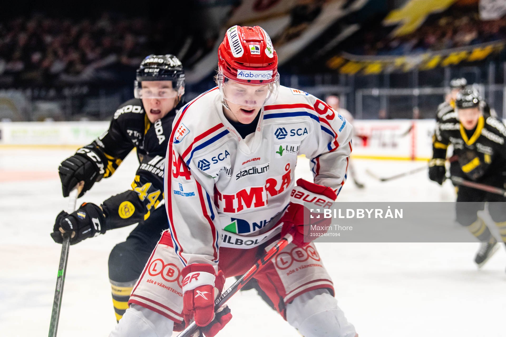 s Linus Cronholm och Timrås Sebastian Hartmann